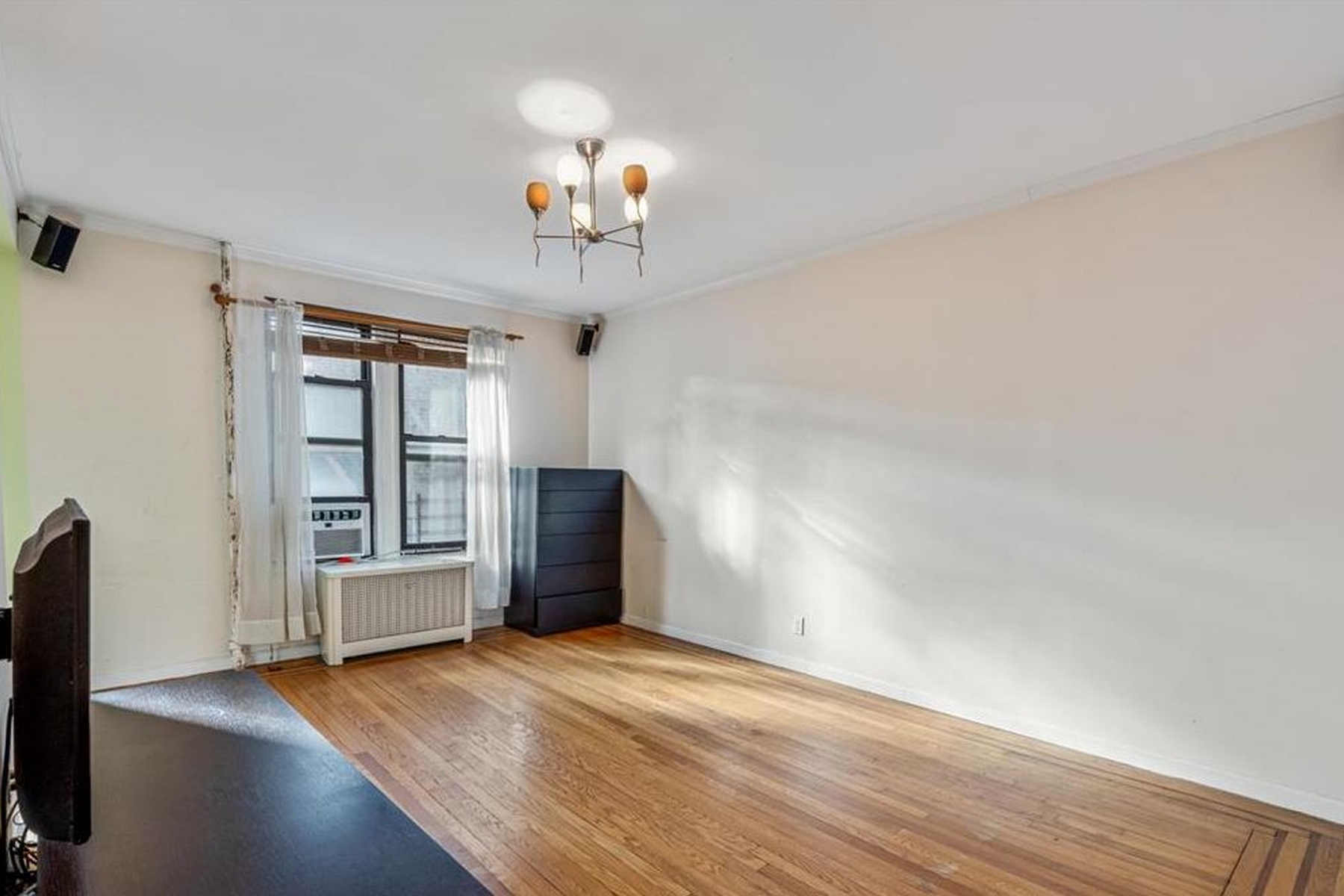 83-74 Talbot Street, Unit 3D 