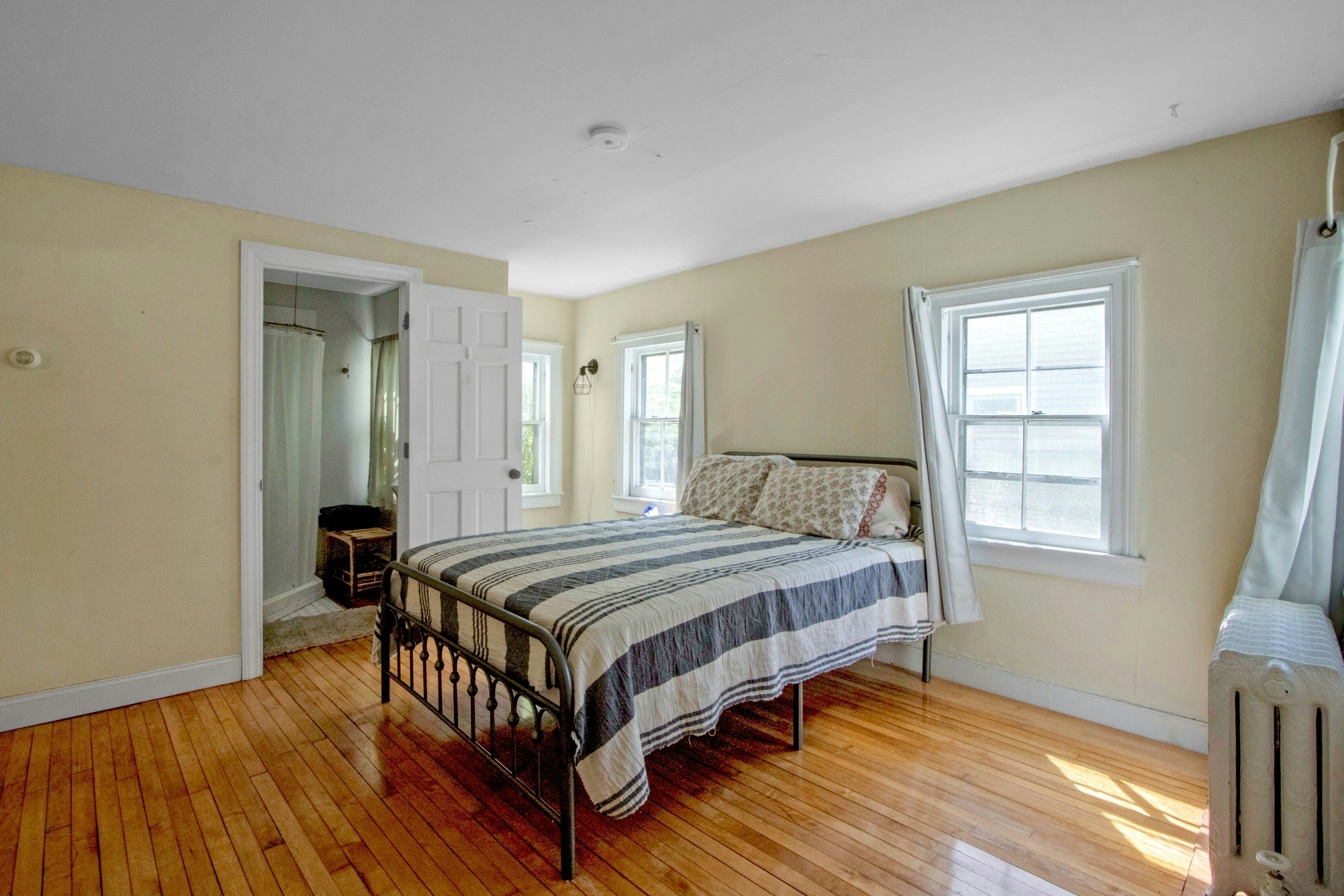 59 East Main Street 