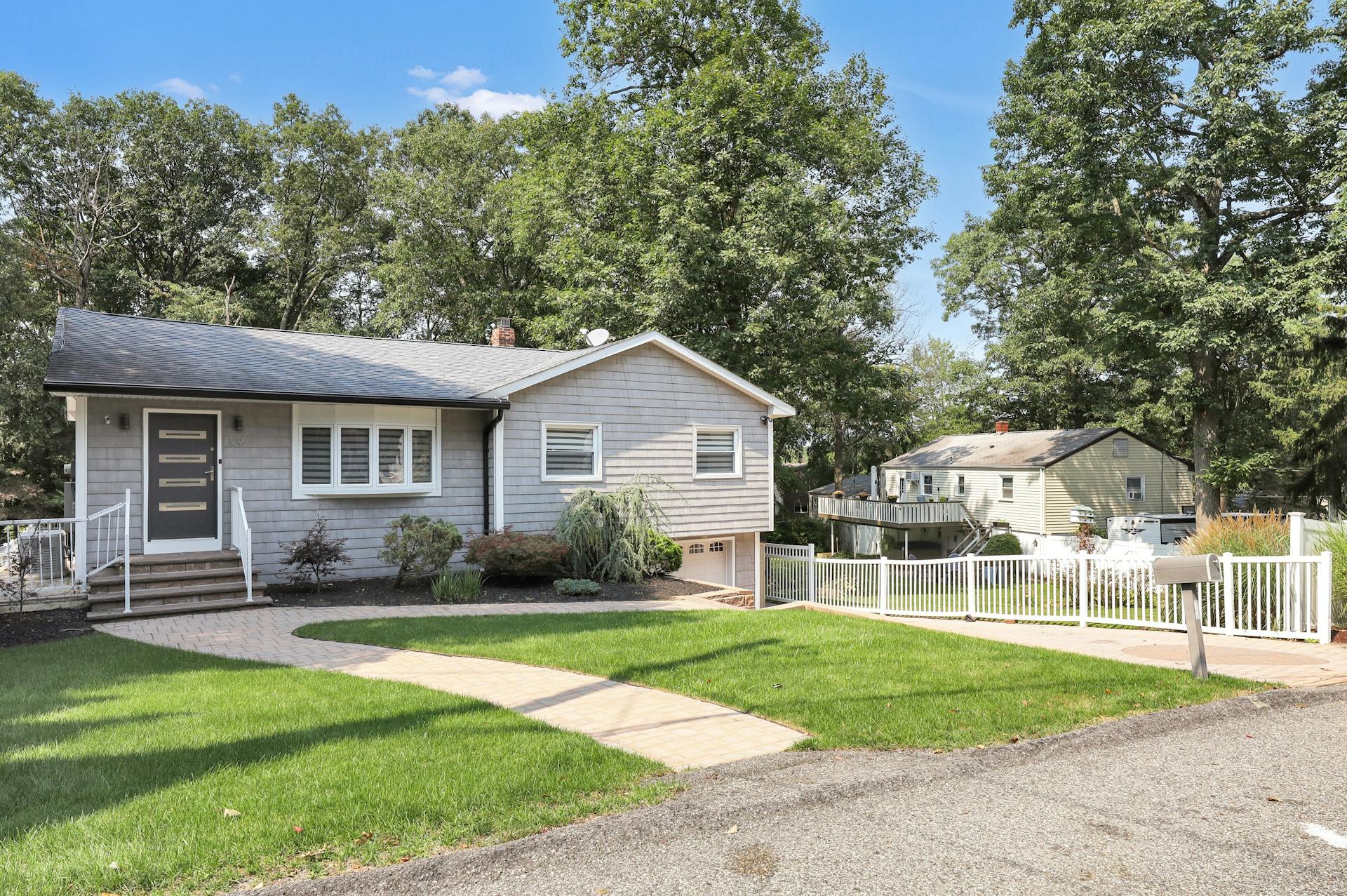 19 Lenape Road 