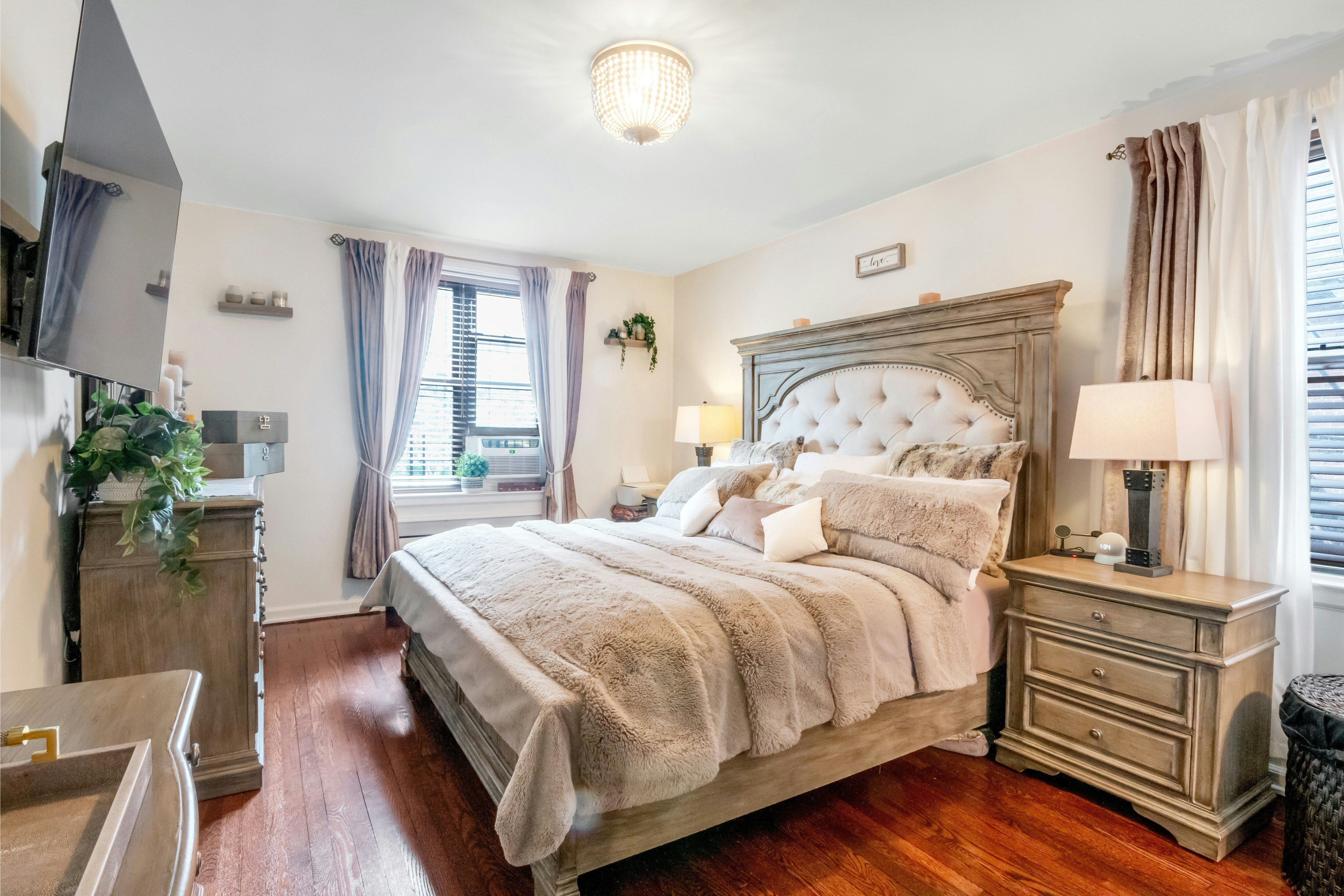 445 West 240th Street unit 3G