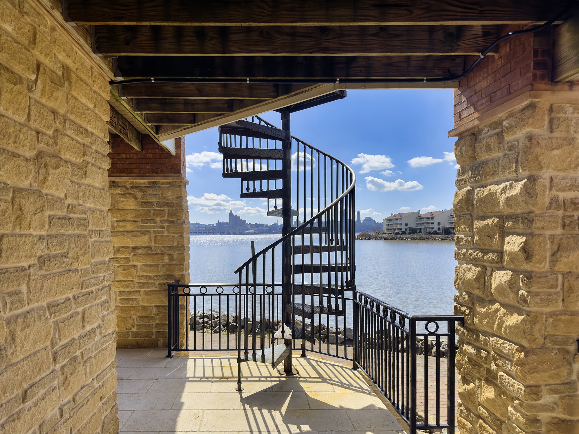 25 Moorings Lane 