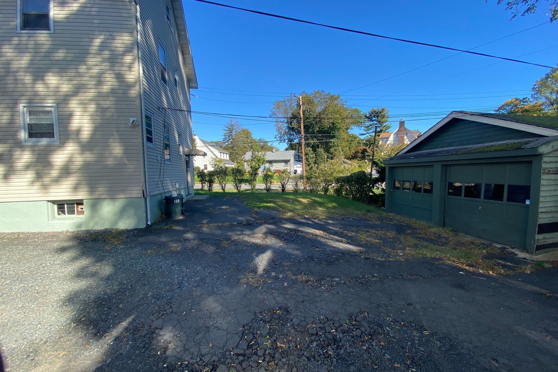 133 Willowdale Avenue 