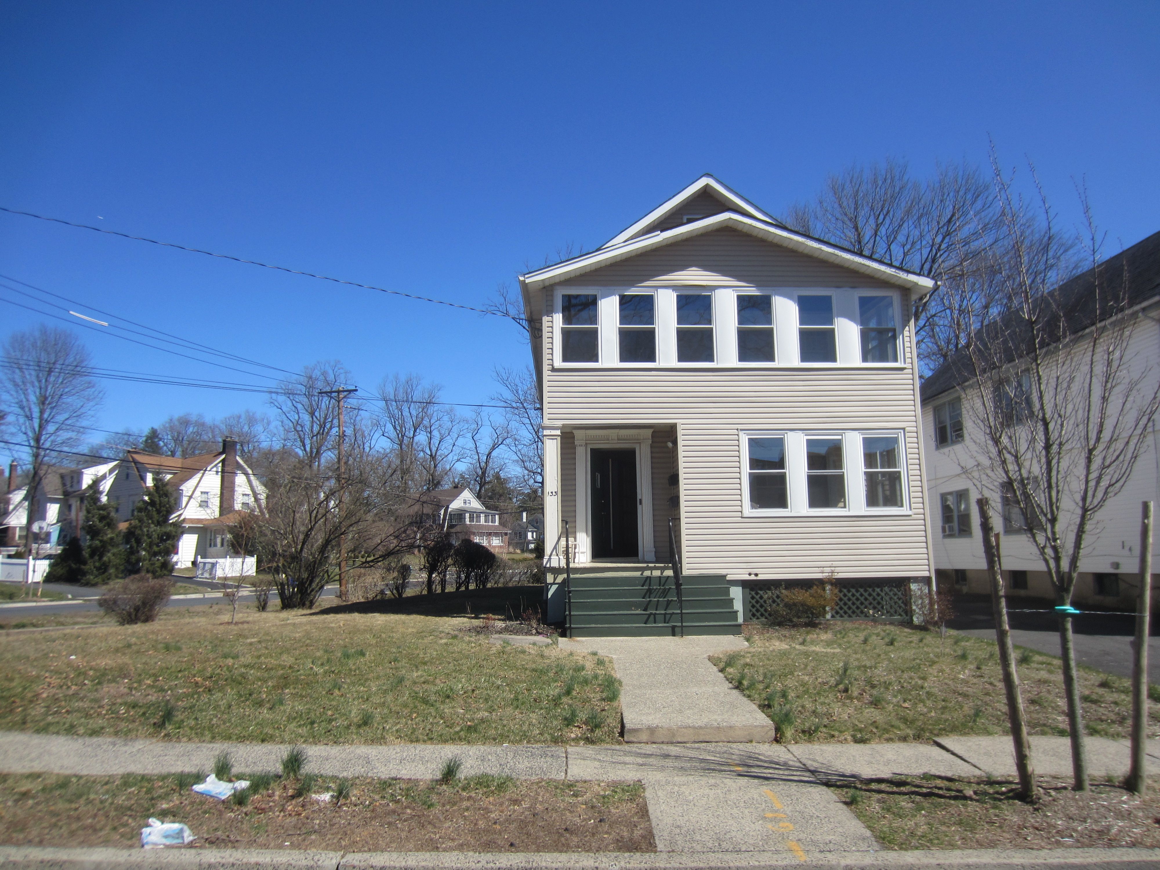 133 Willowdale Avenue 