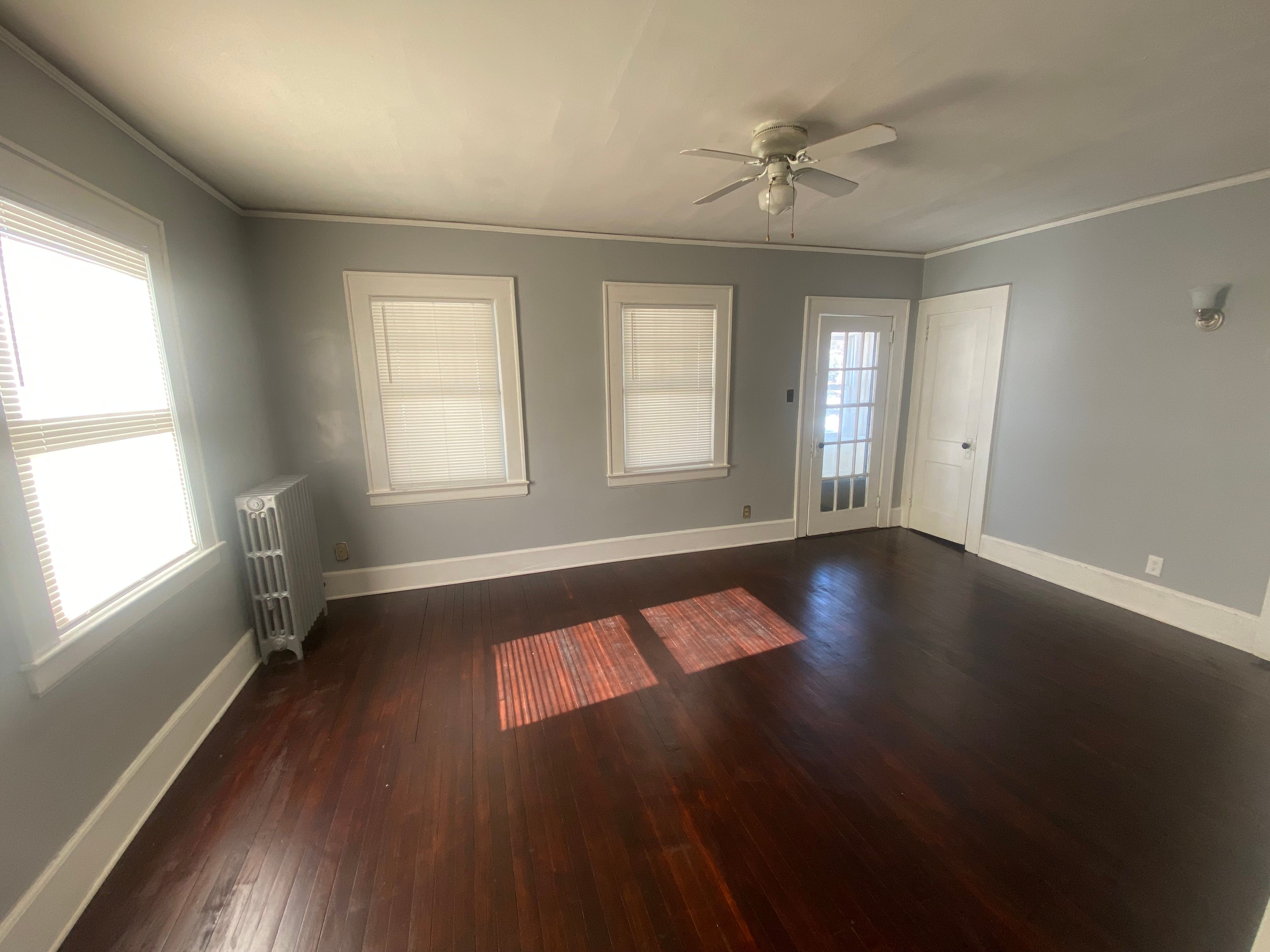 133 Willowdale Avenue 