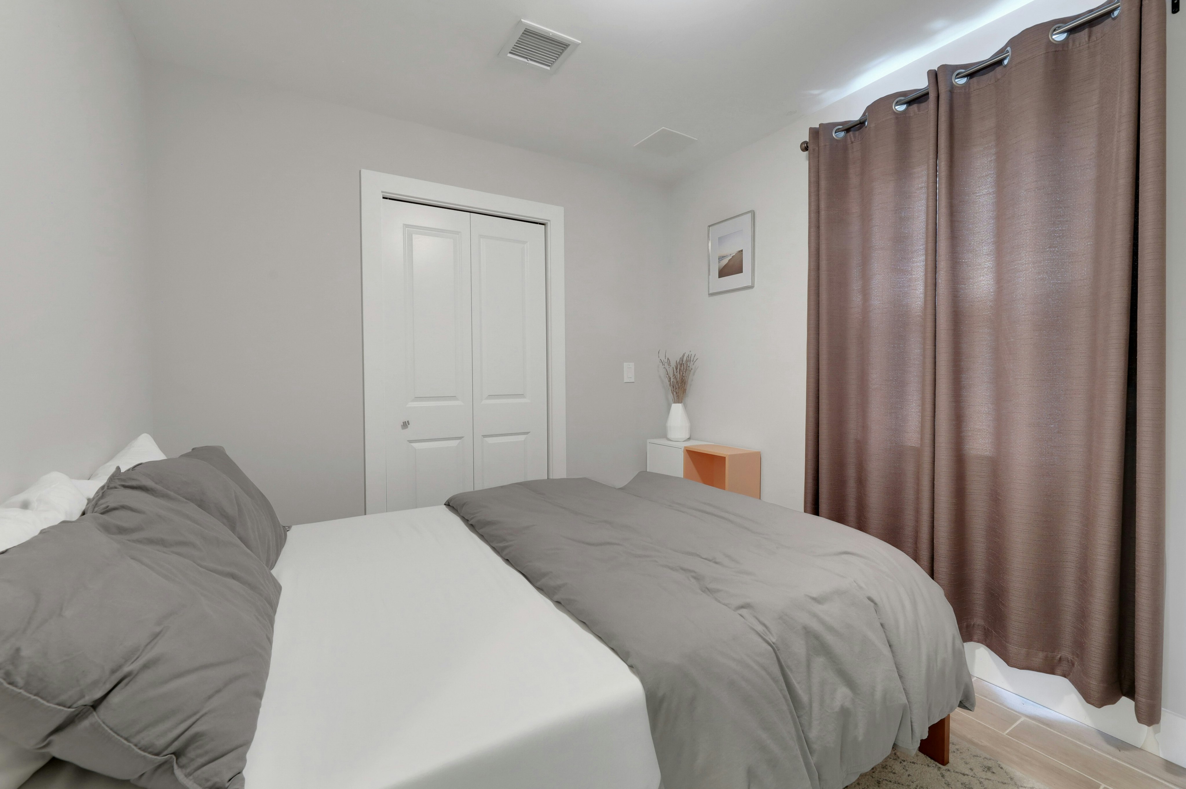 15 Lynne Avenue 
