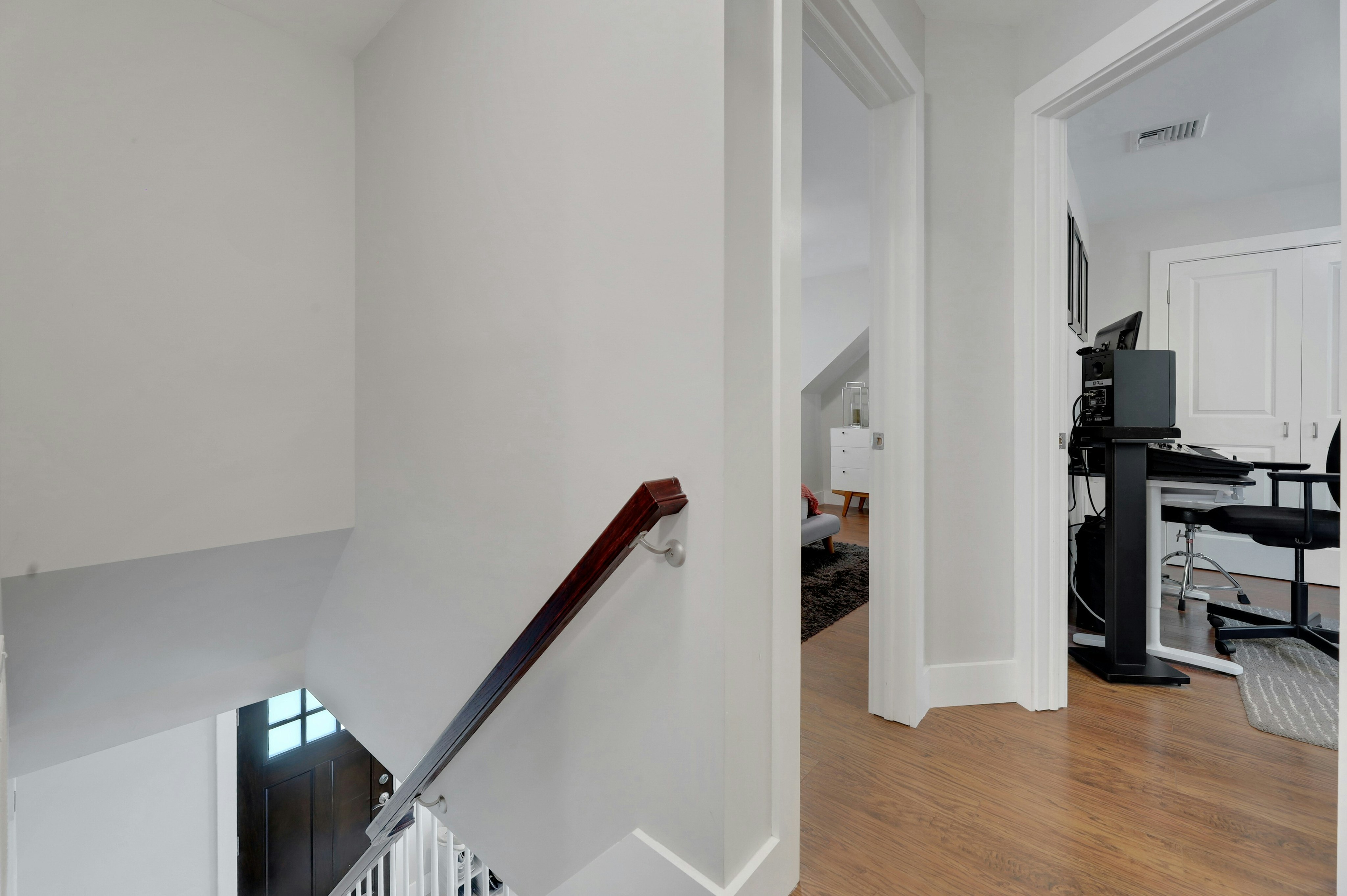 15 Lynne Avenue 