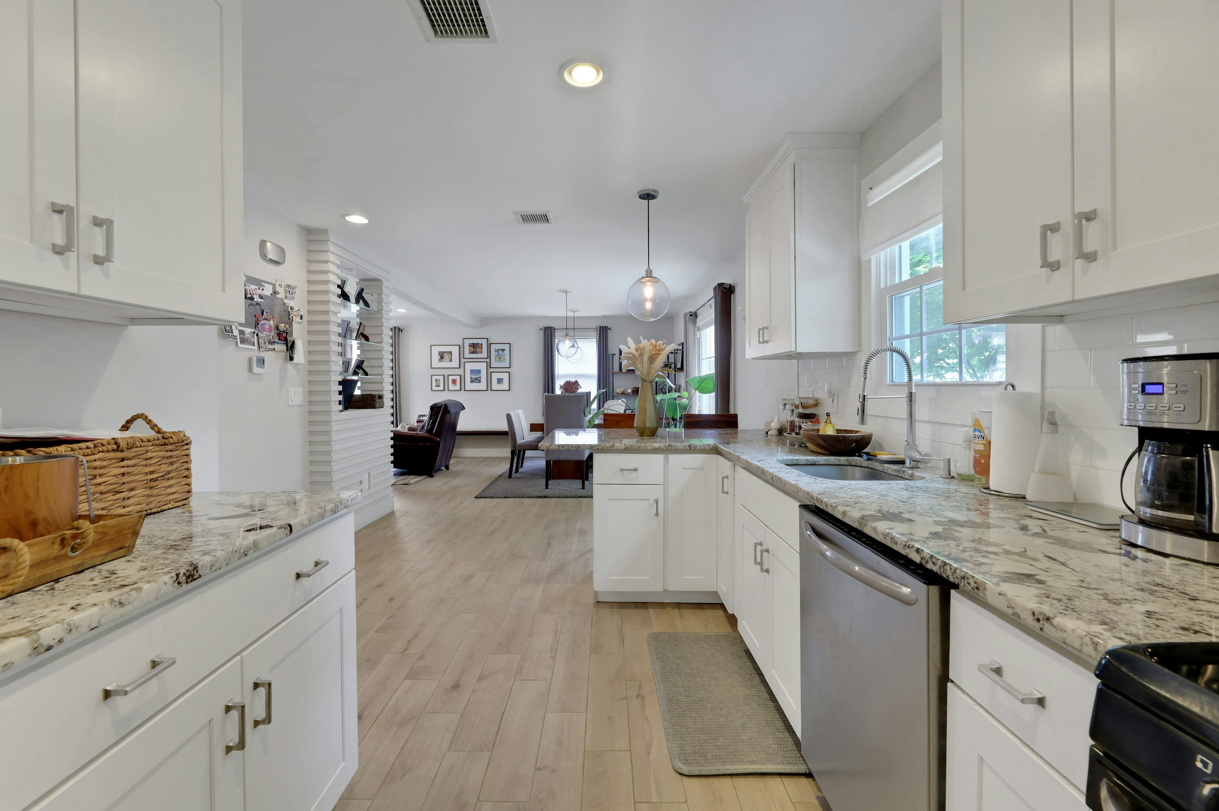 15 Lynne Avenue 