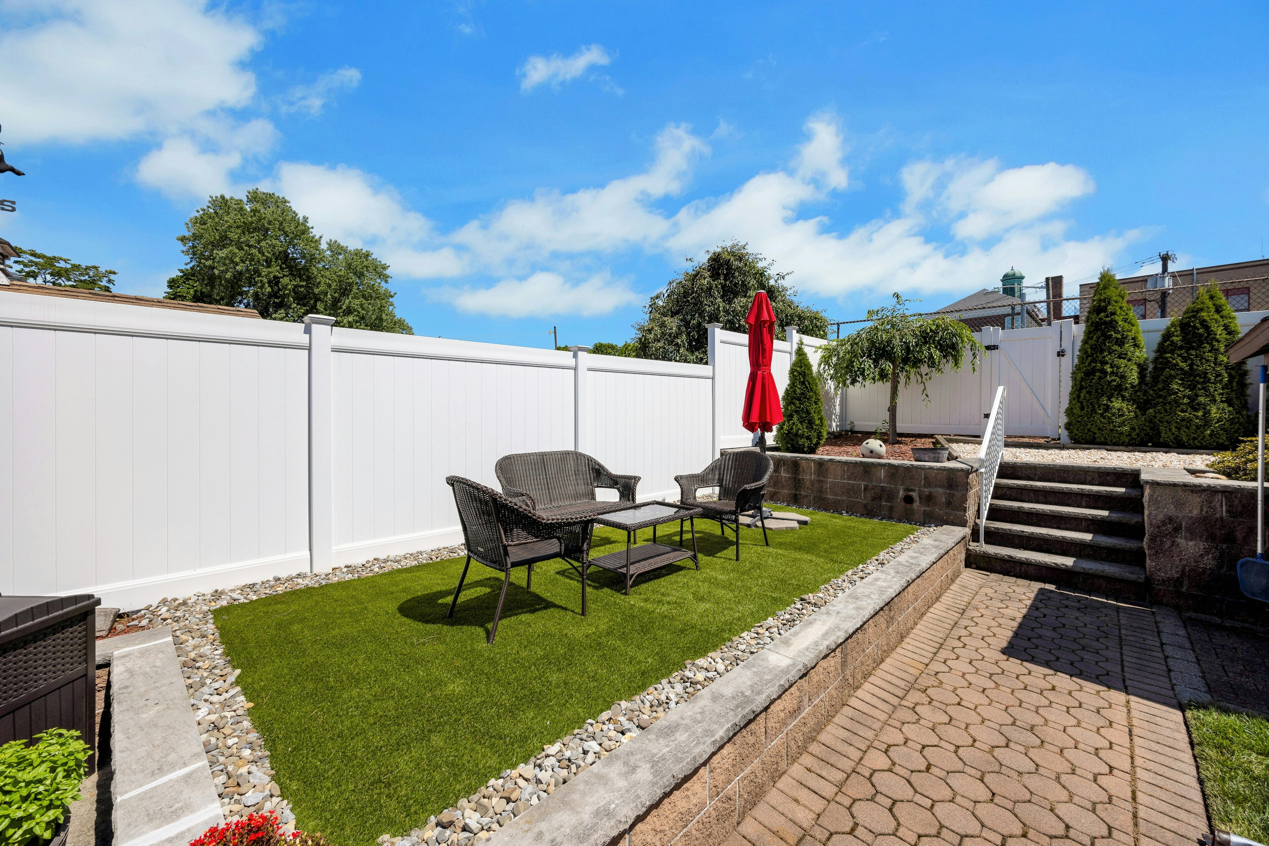 234 Hillside Avenue 