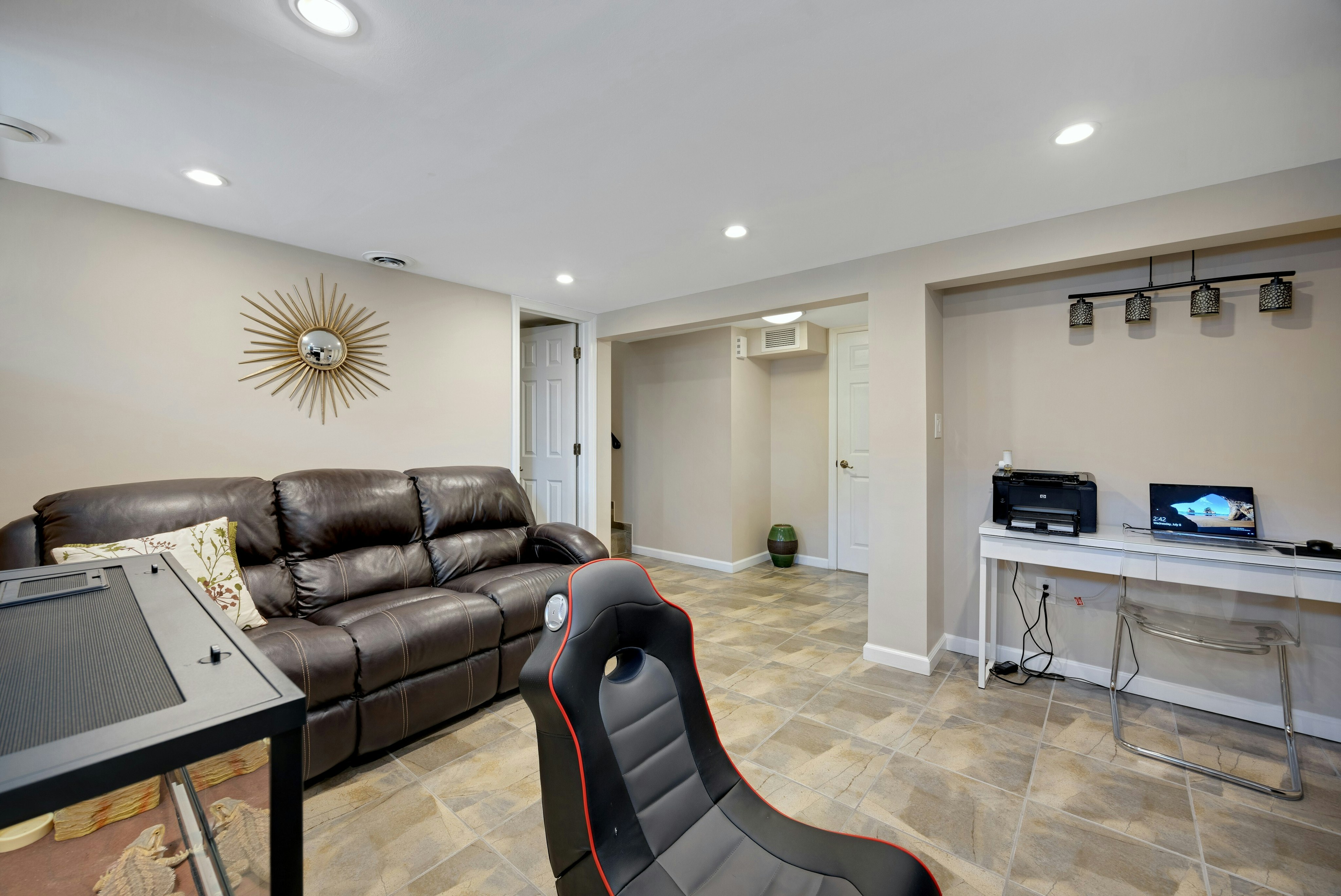 234 Hillside Avenue 