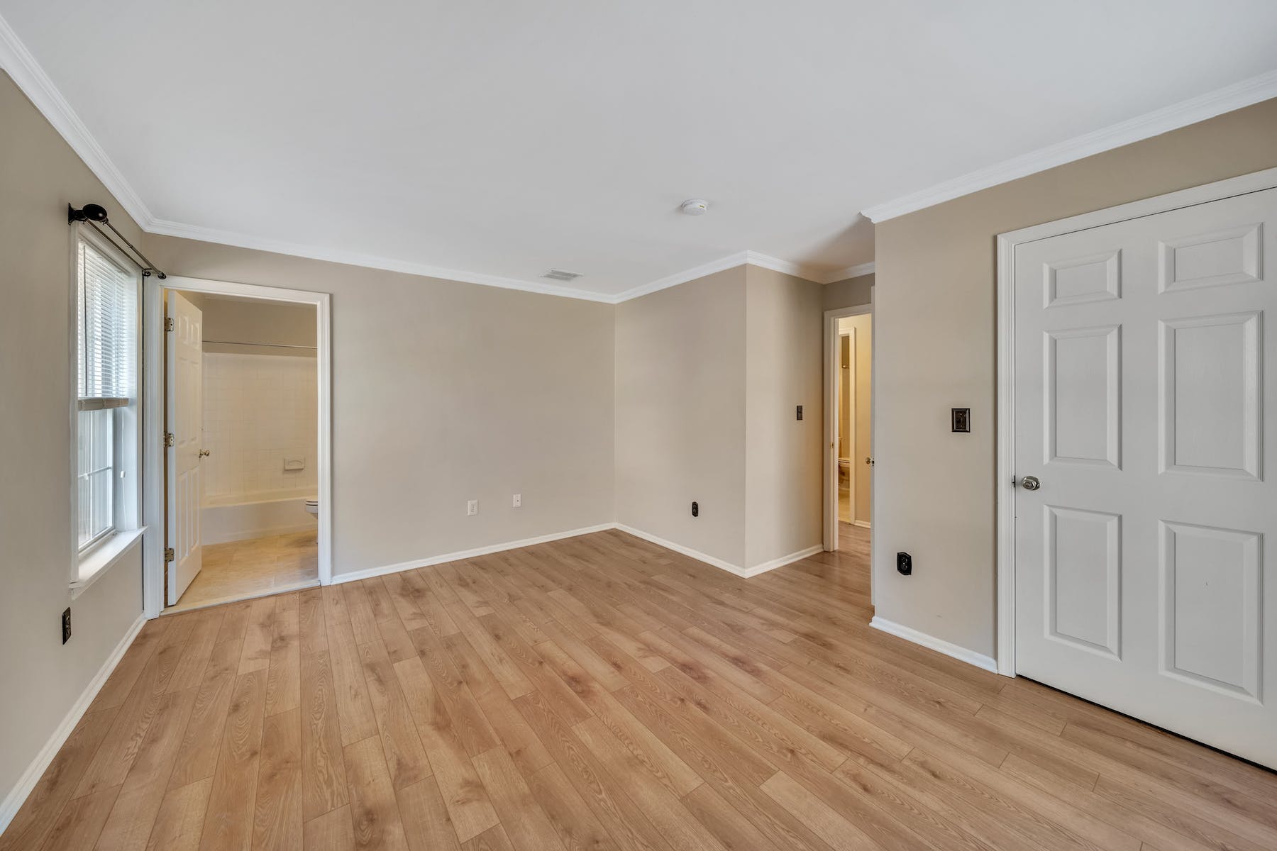 1041 Cumberland Court 