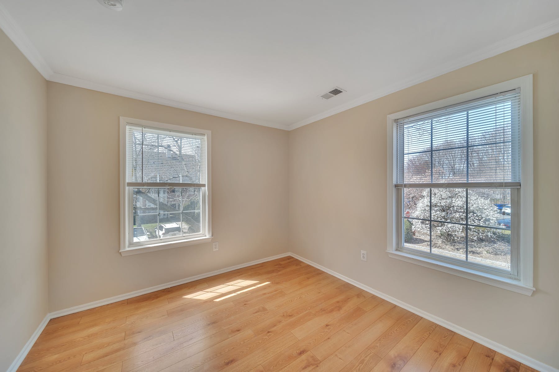 1041 Cumberland Court 