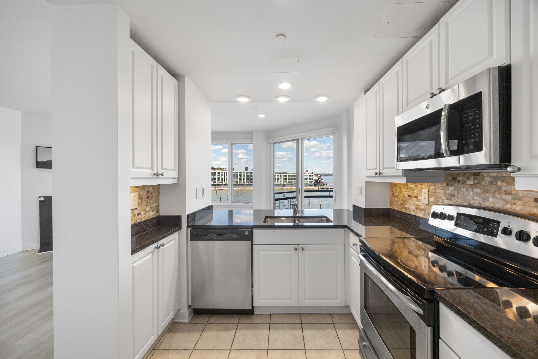 600 Harbor Blvd Unit 955 