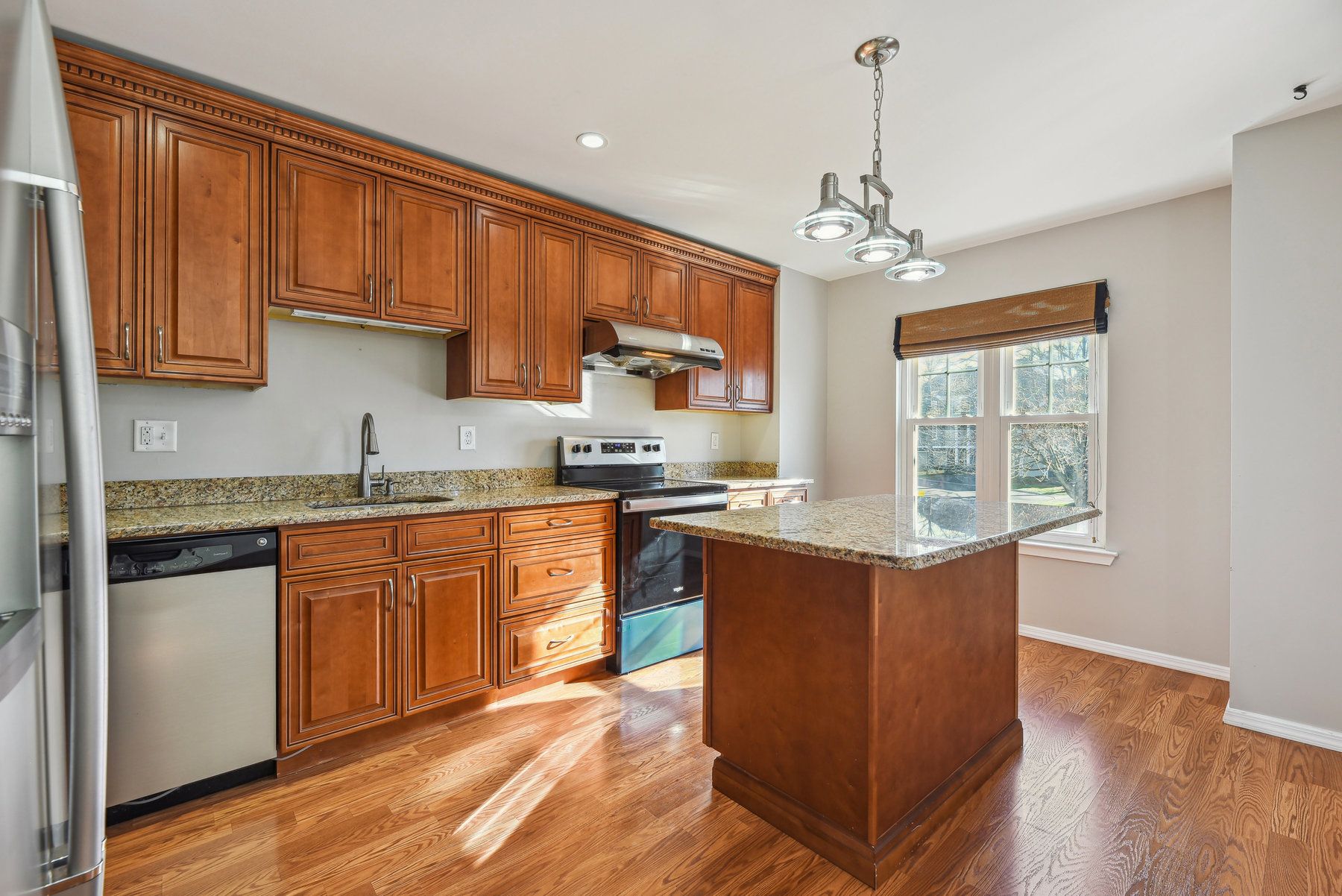 155 Northfield Road 