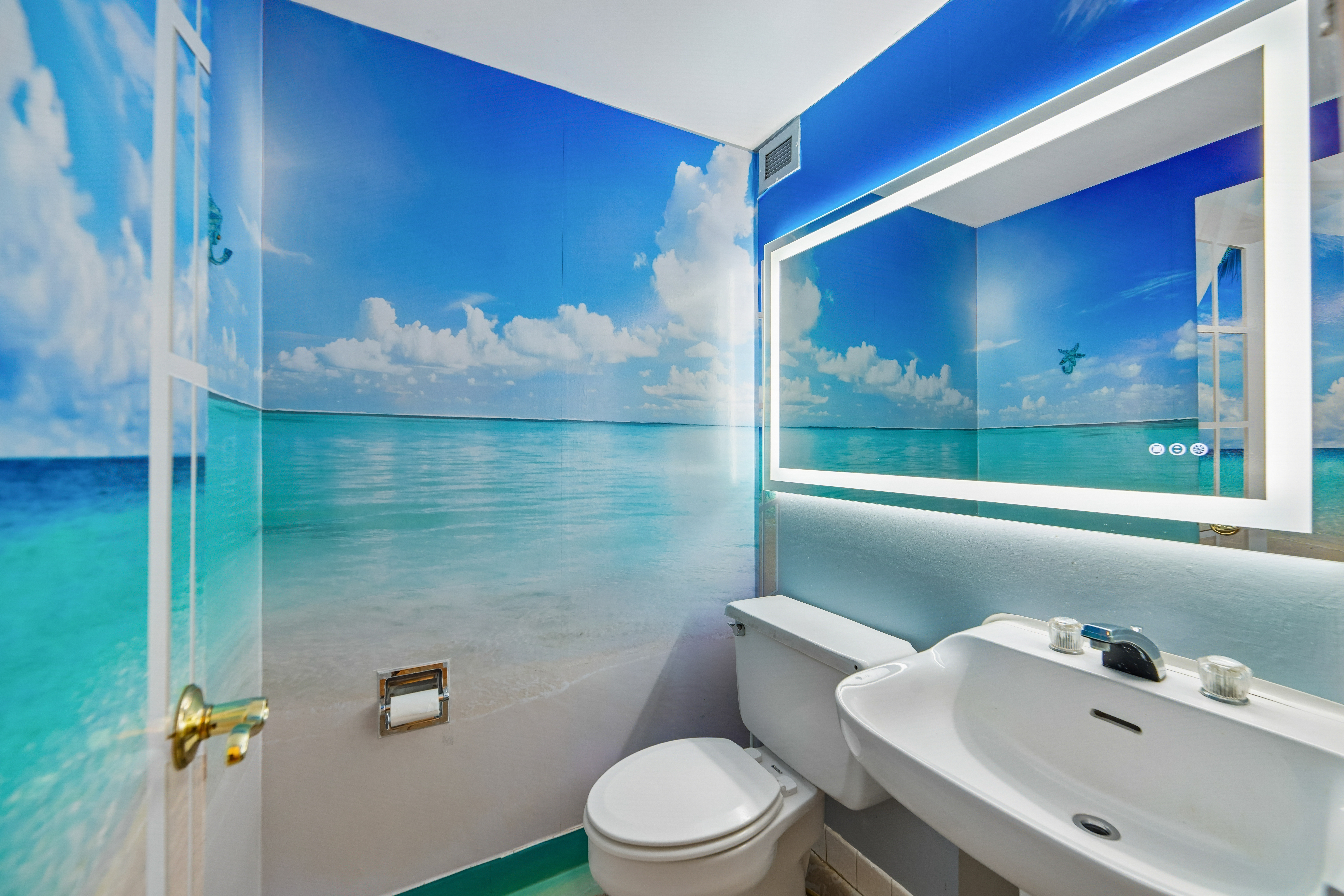 1055 River Road #302