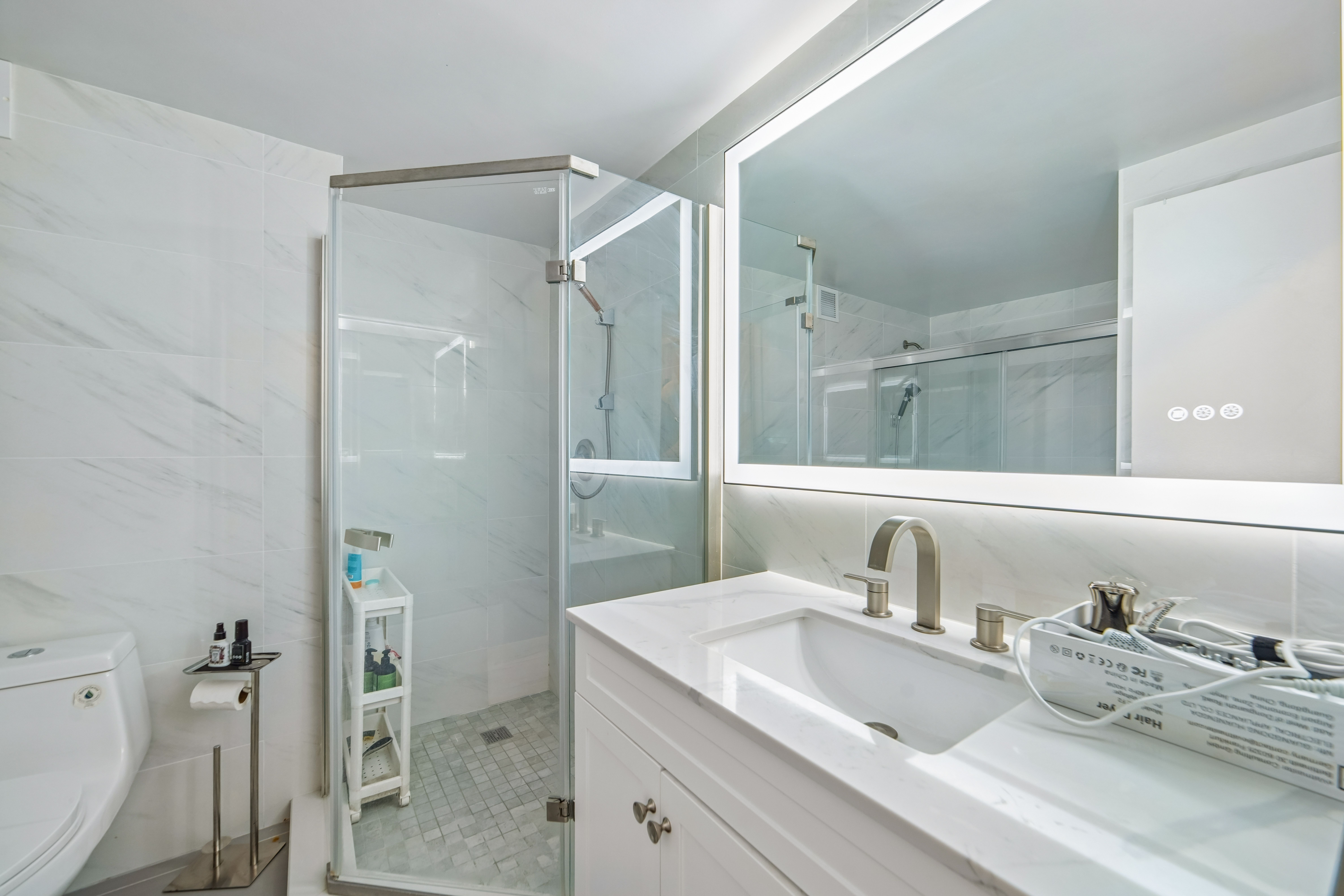 1055 River Road #302