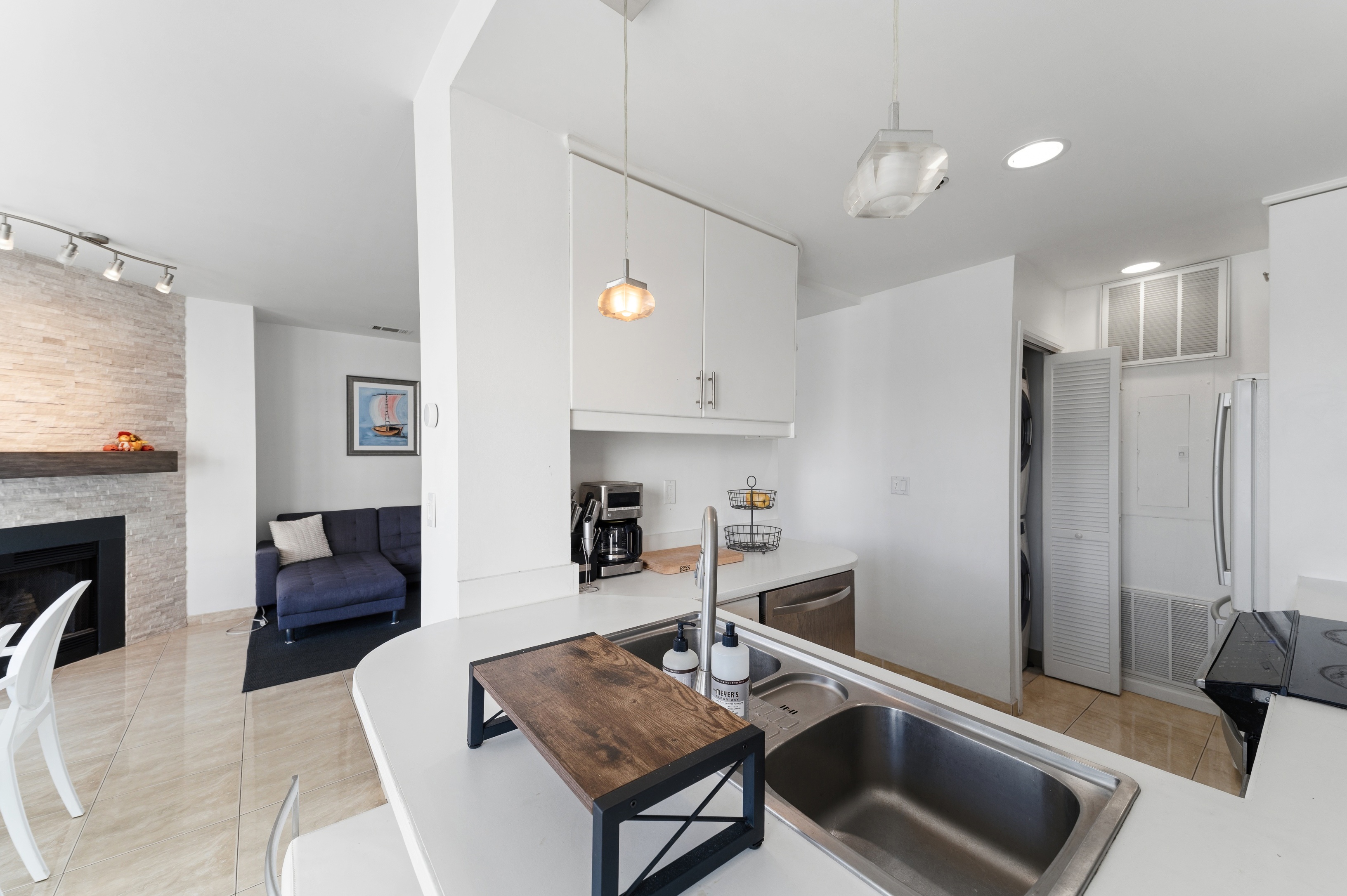 600 Harbor Boulevard Unit 928