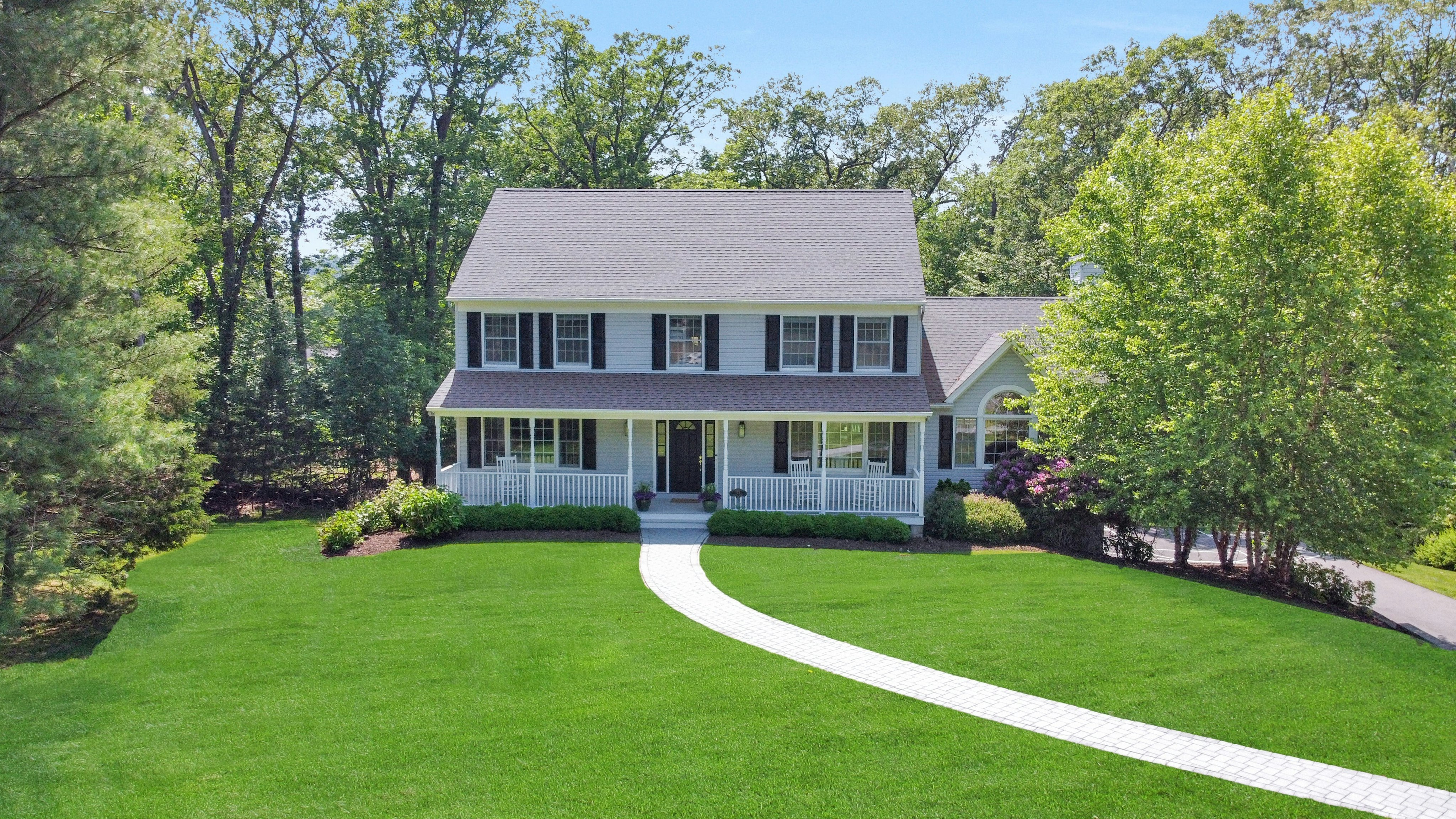33 Walton Avenue 