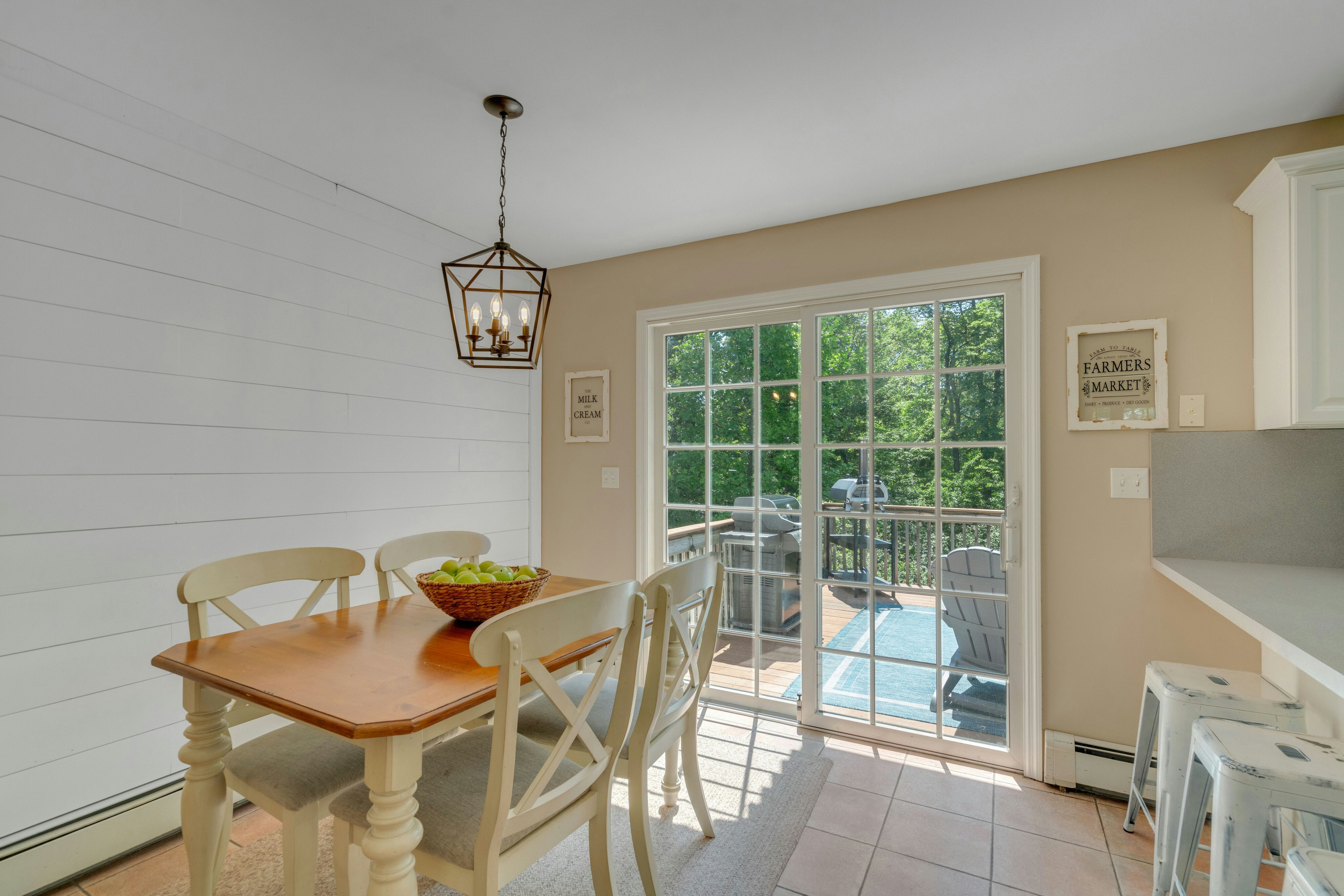 33 Walton Avenue 