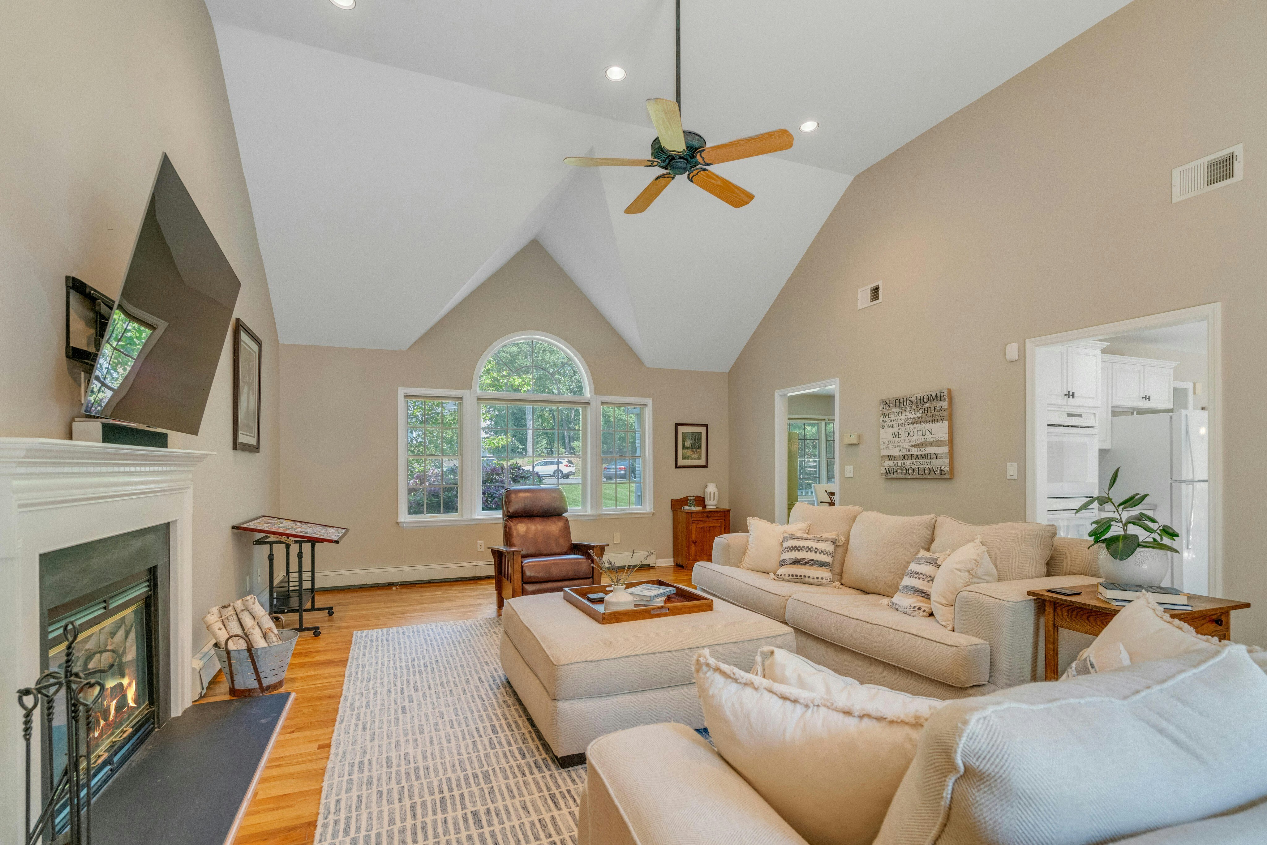 33 Walton Avenue 