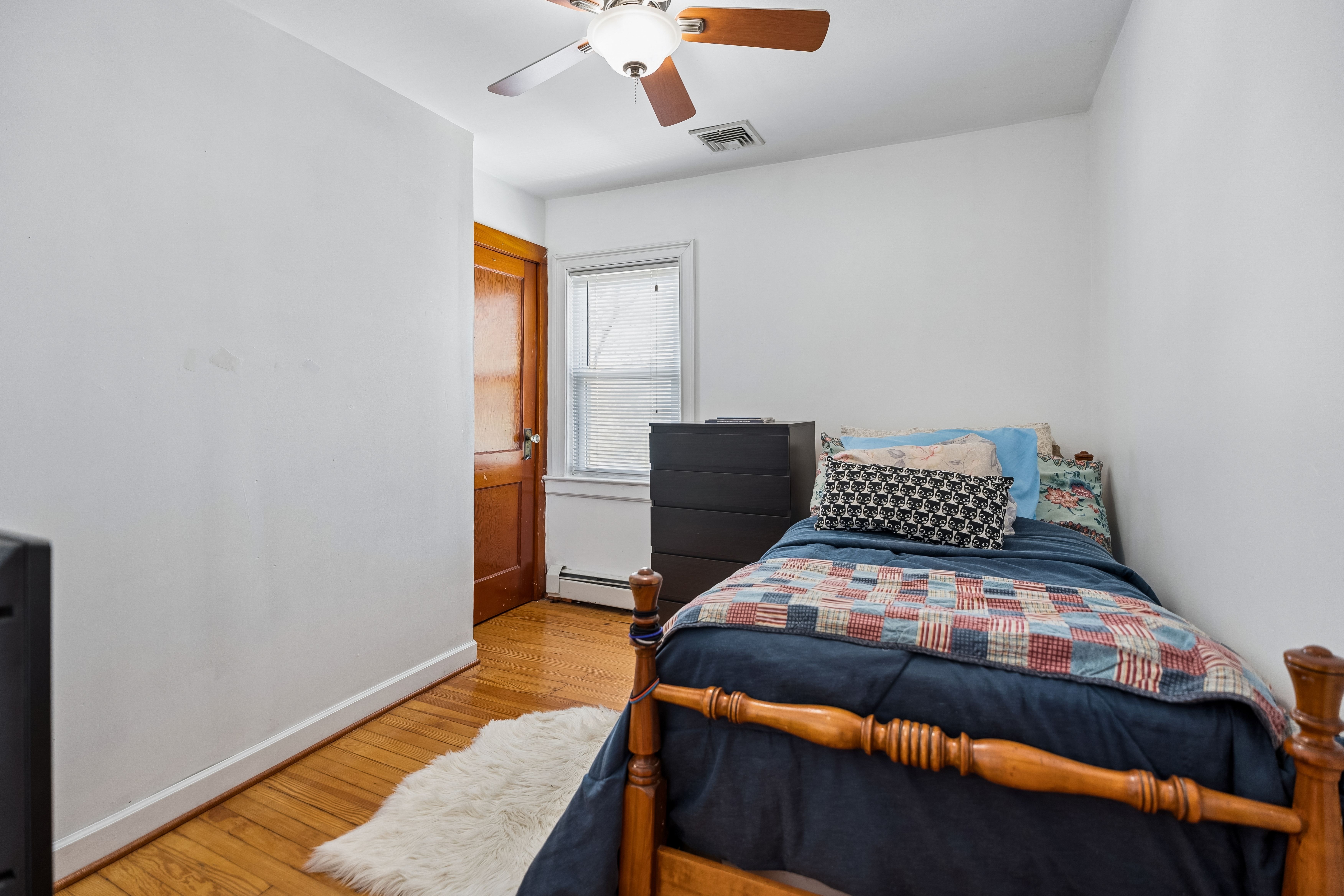 14 Chestnut Terrace 