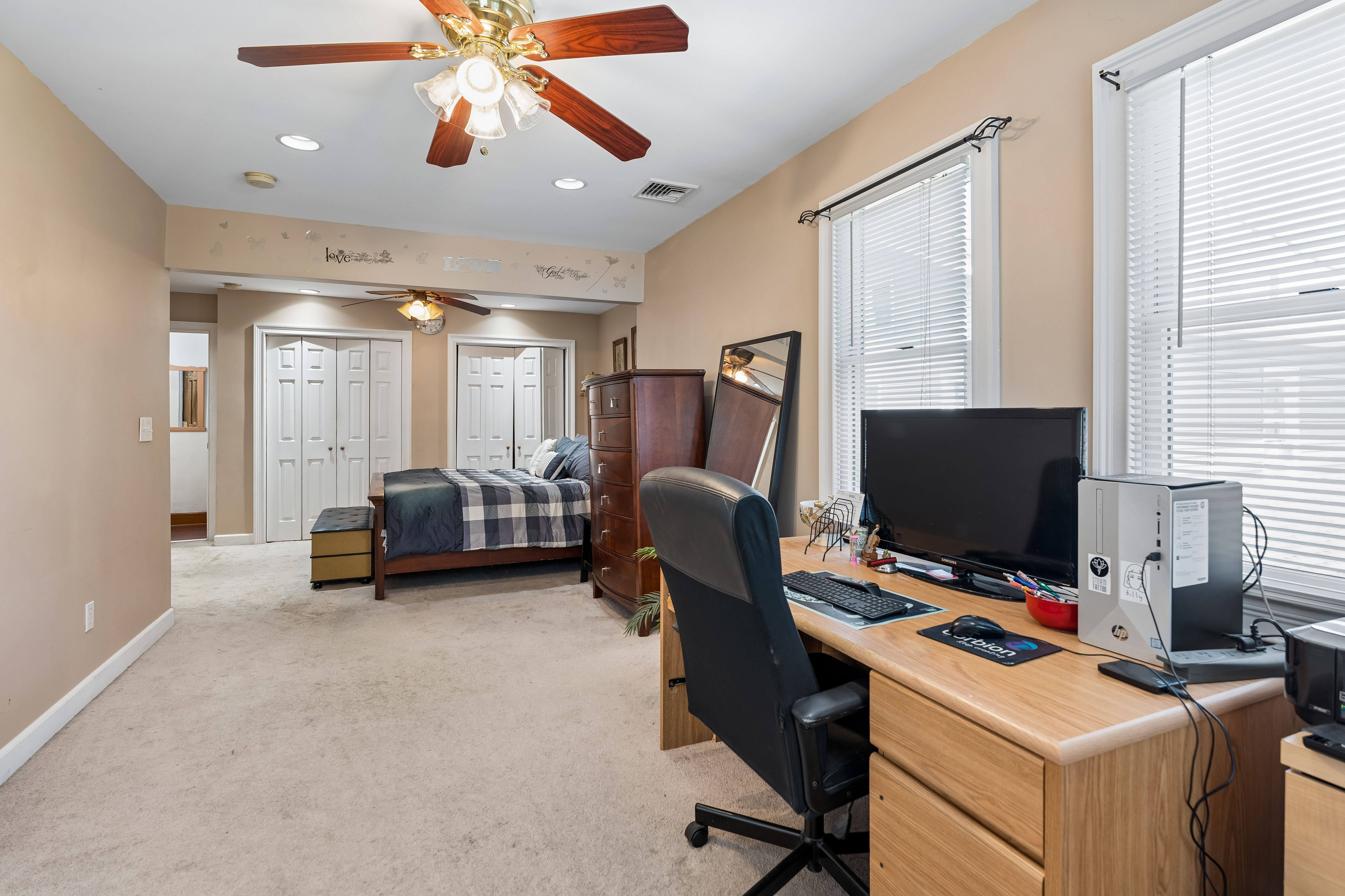 14 Chestnut Terrace 