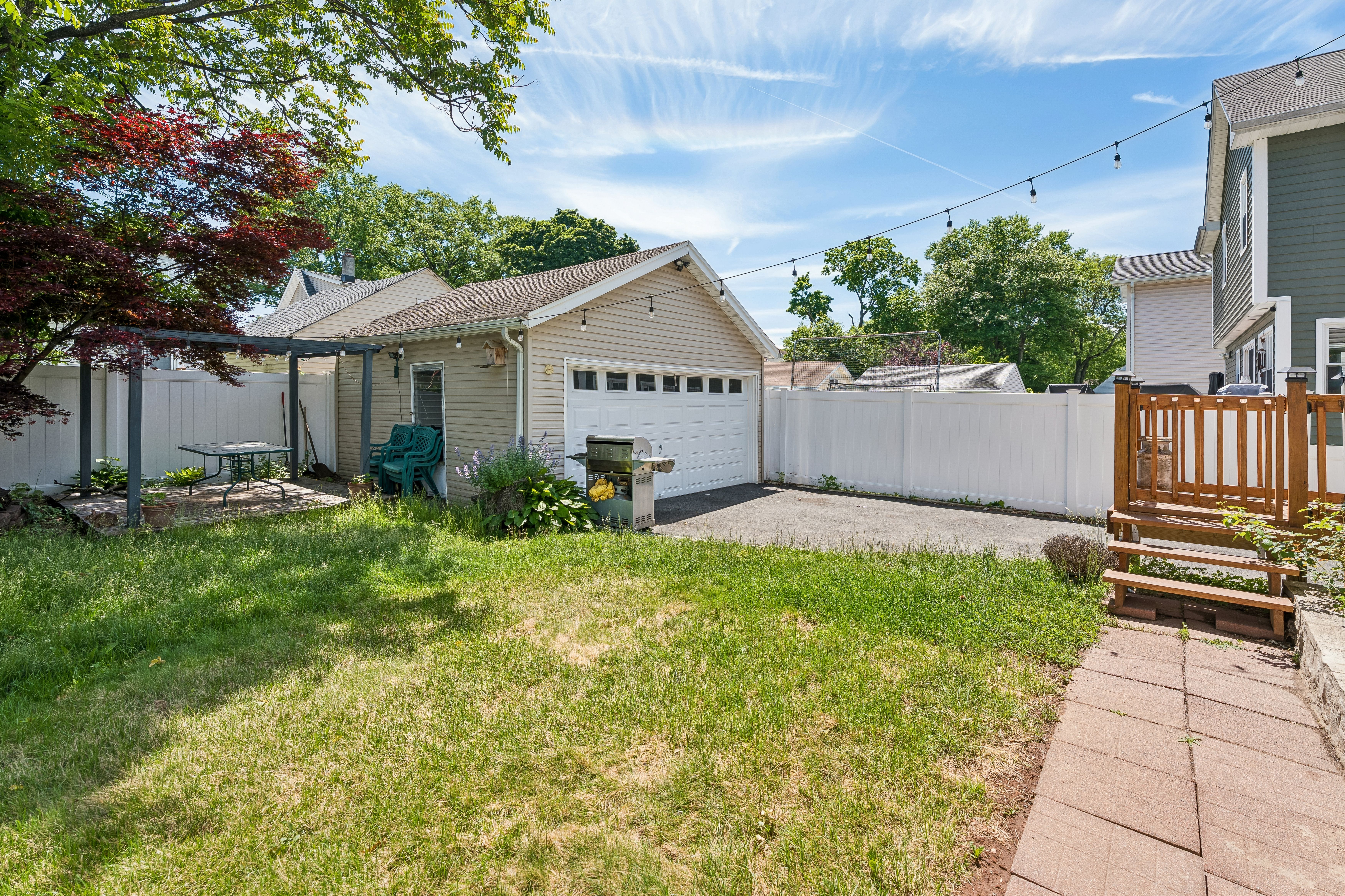 14 Chestnut Terrace 