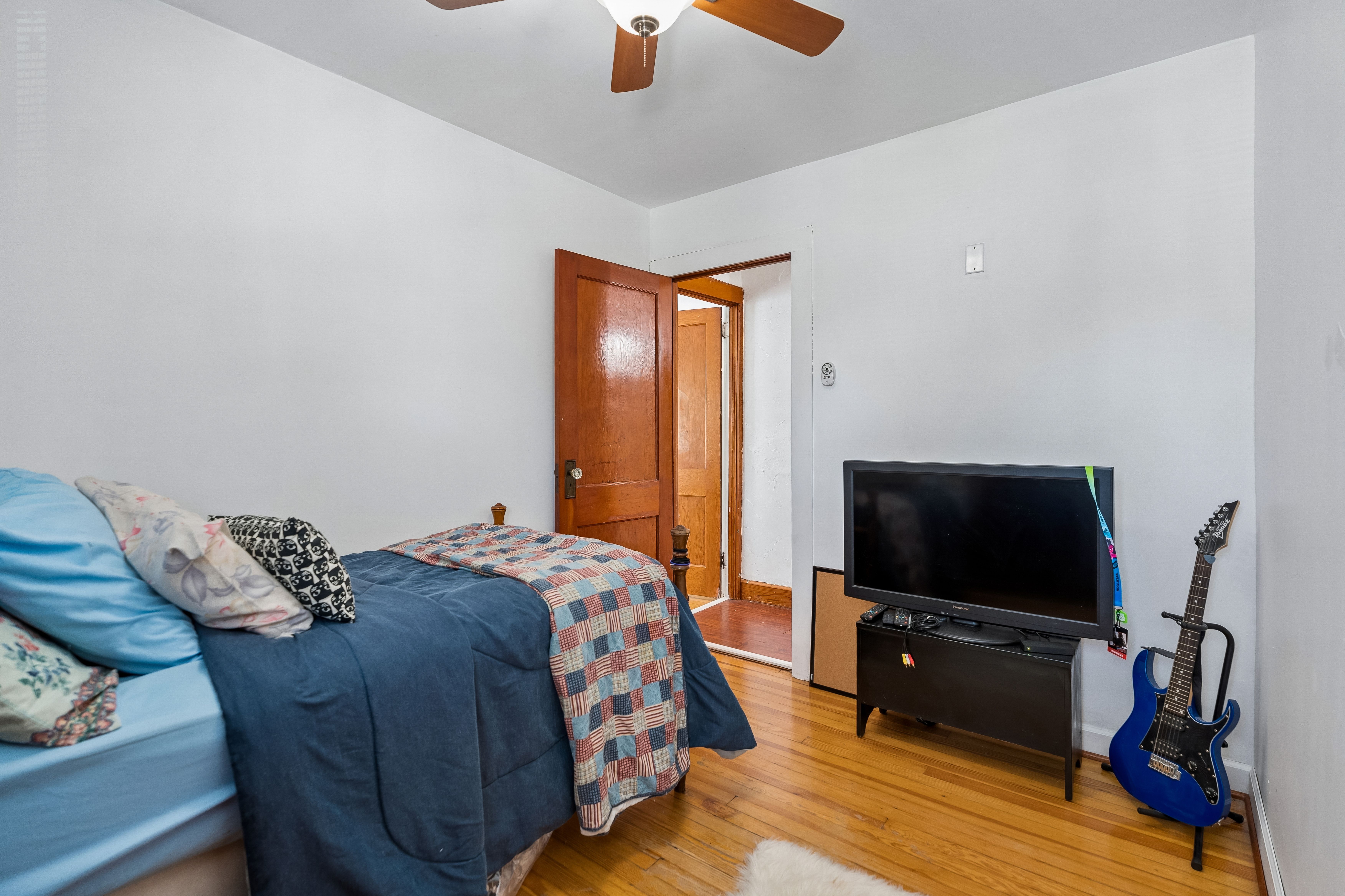 14 Chestnut Terrace 