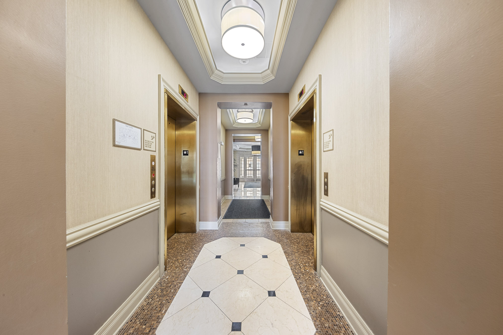 2116 The Plaza 