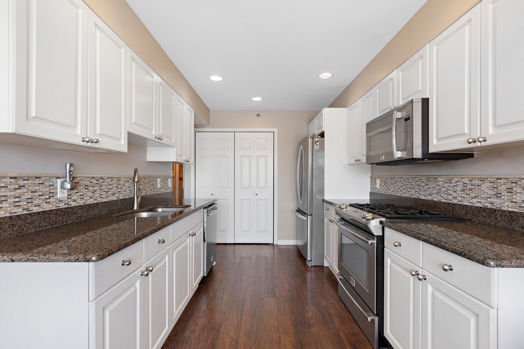 305 Rutledge Court 