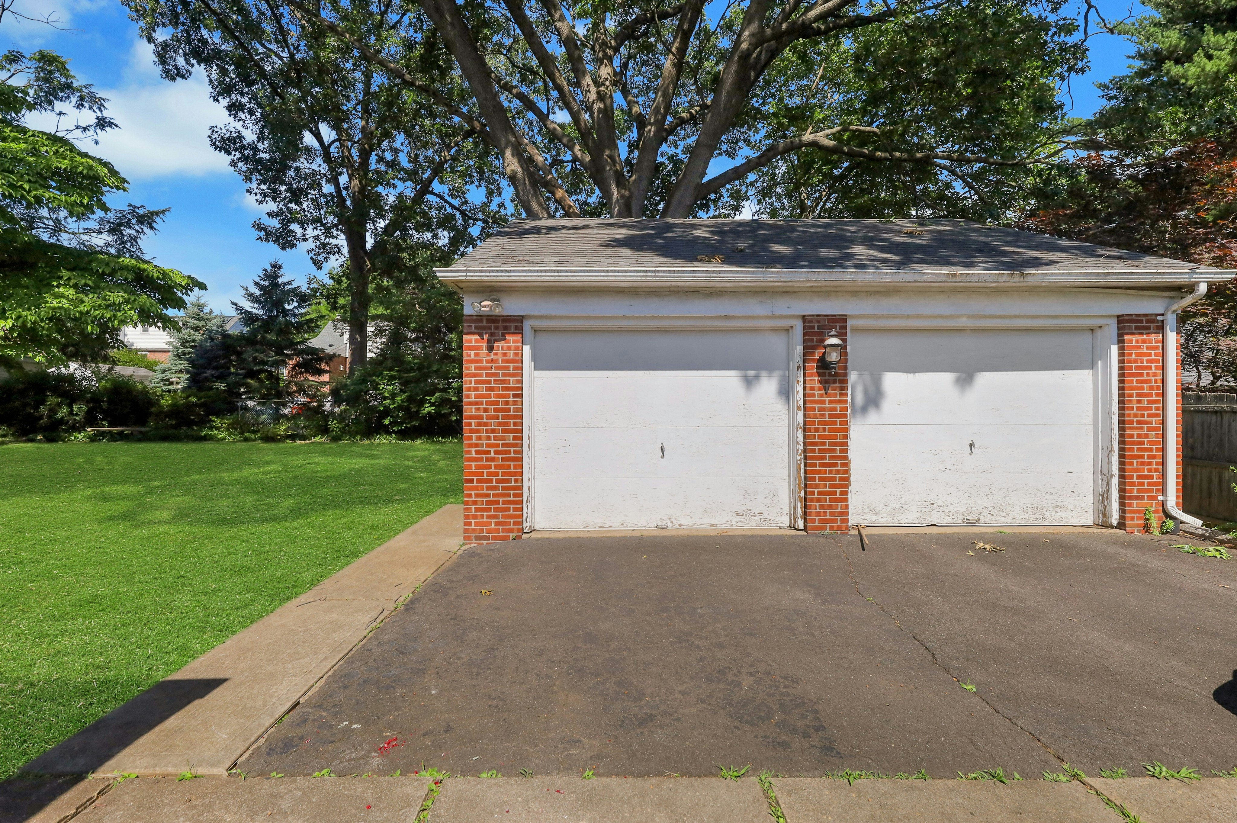 777 Maywood Avenue 