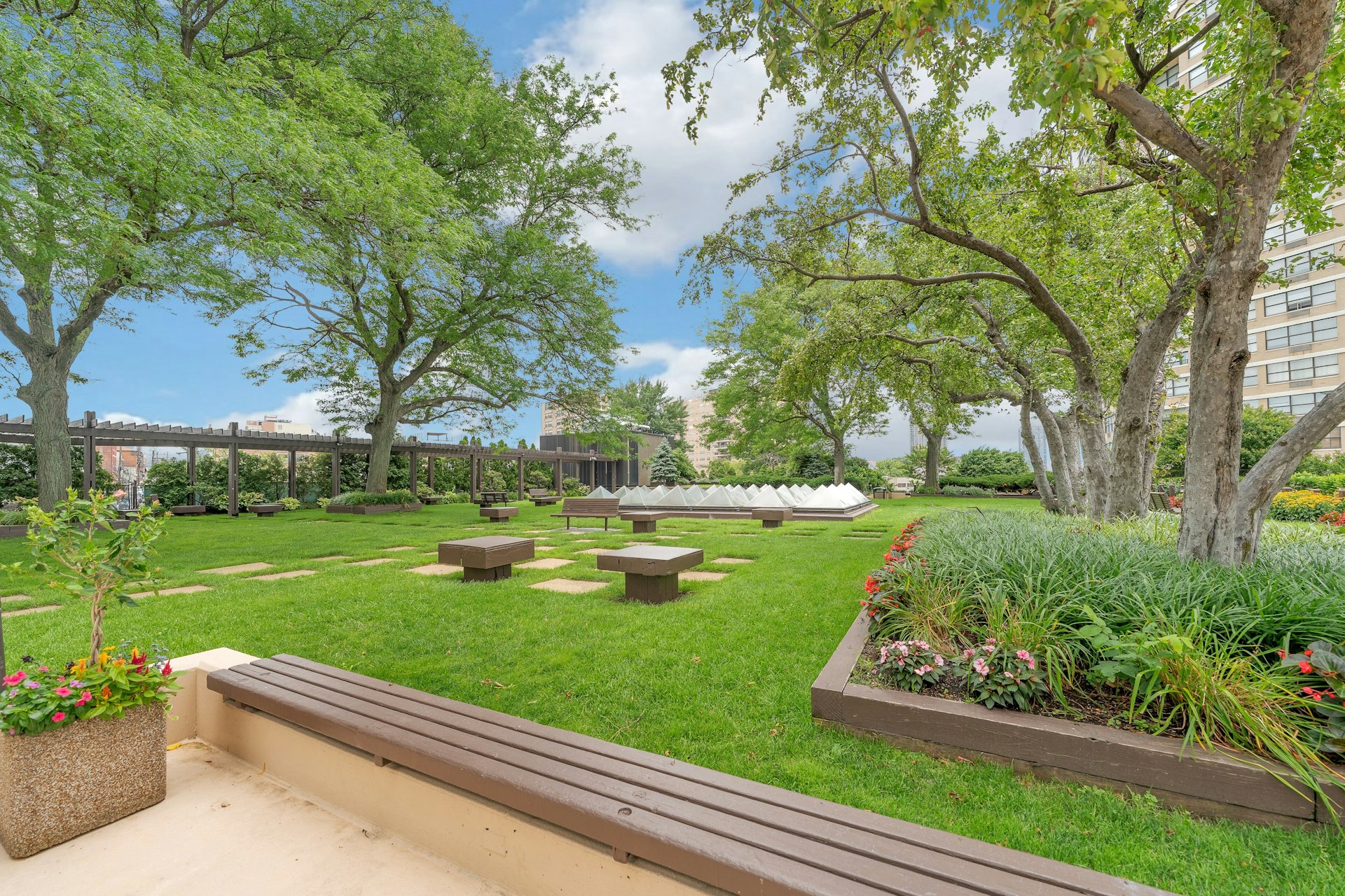 7002 JFK Boulevard East #16H 
