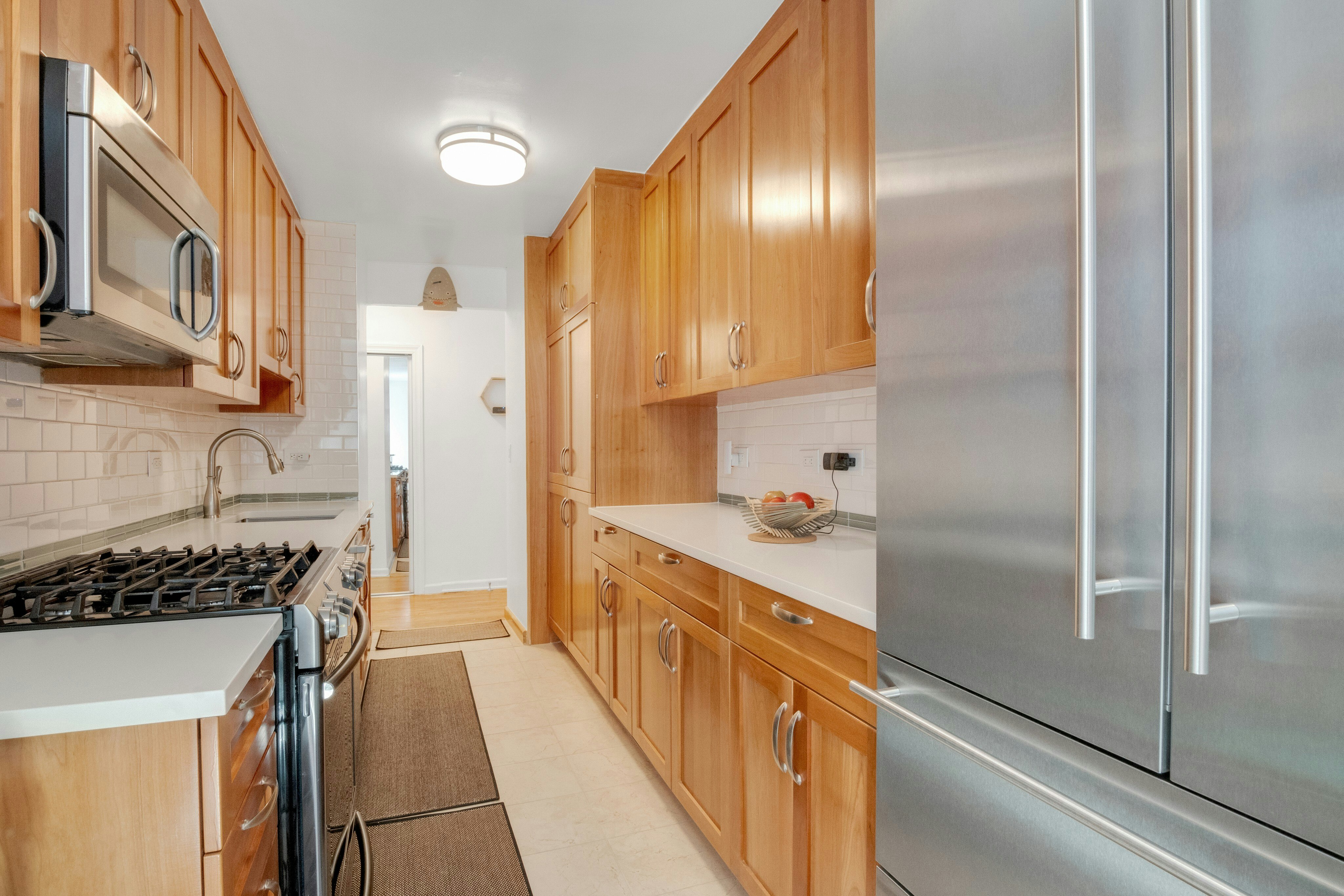 445 West 240th St, #6A 
