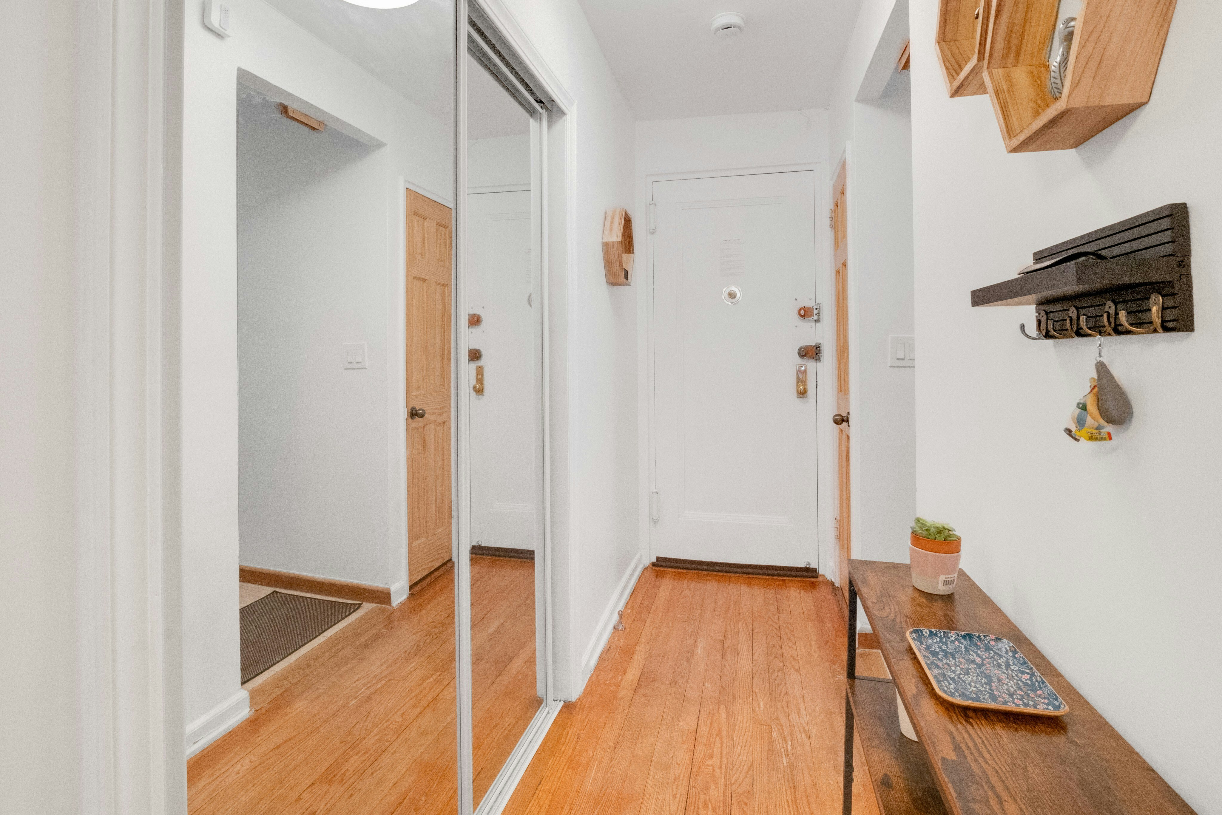 445 West 240th St, #6A 