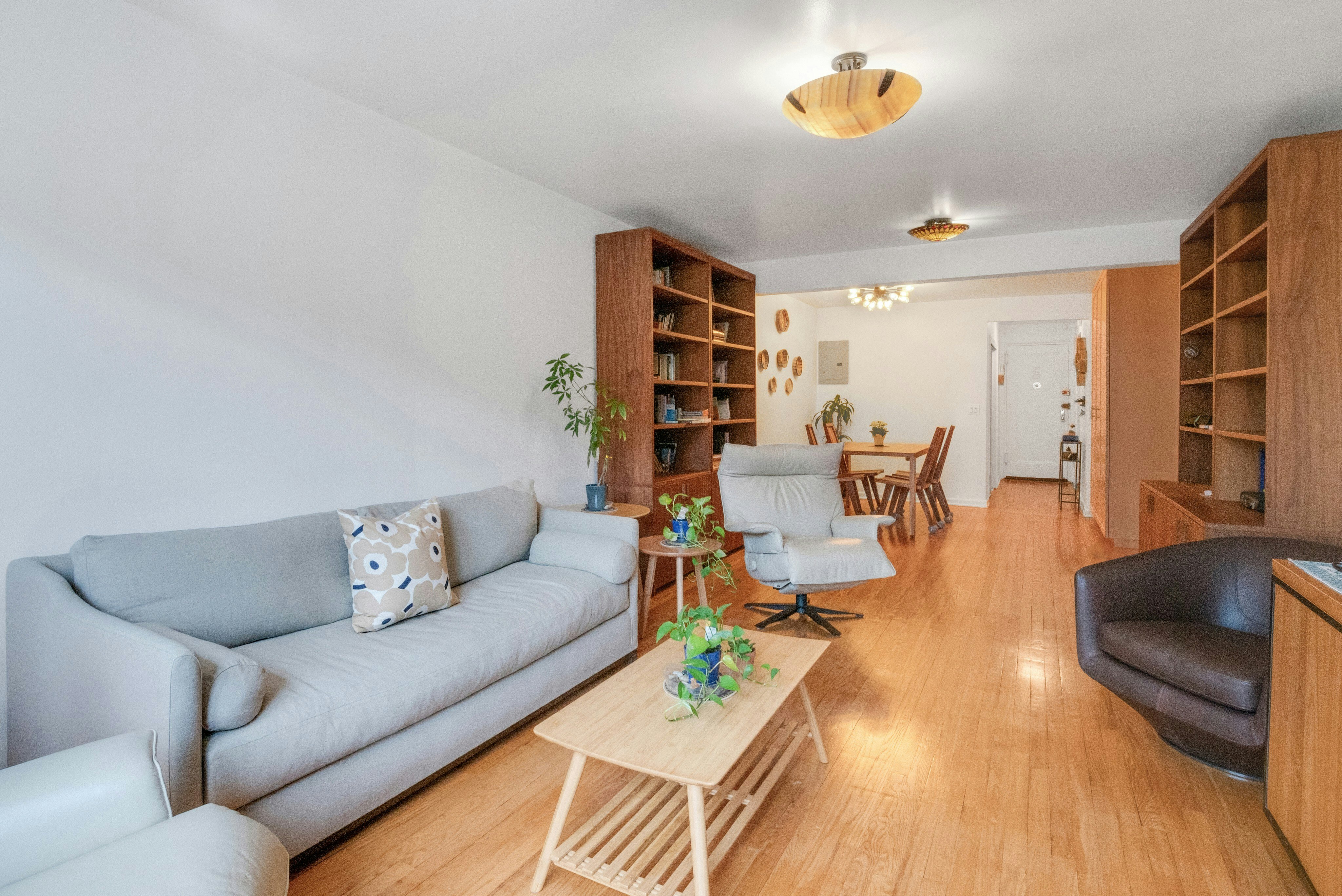 445 West 240th St, #6A 
