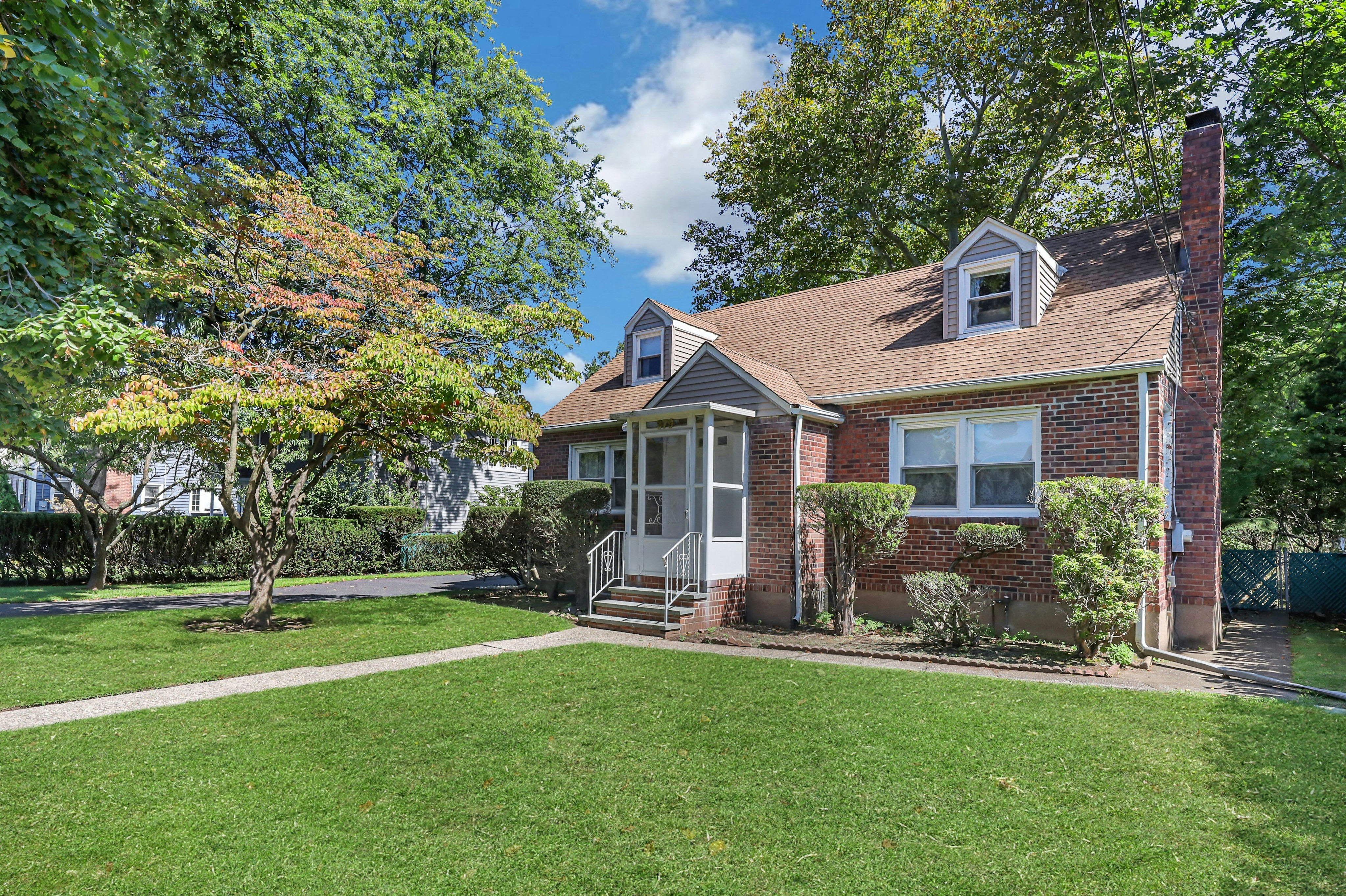 979 River Road 