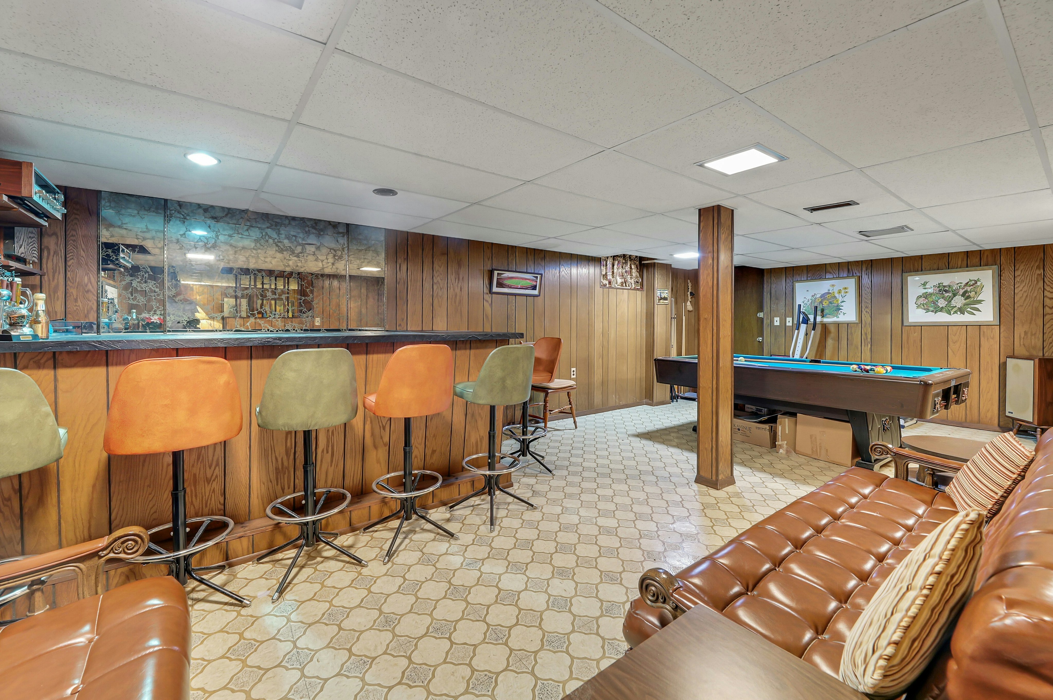 979 River Road 
