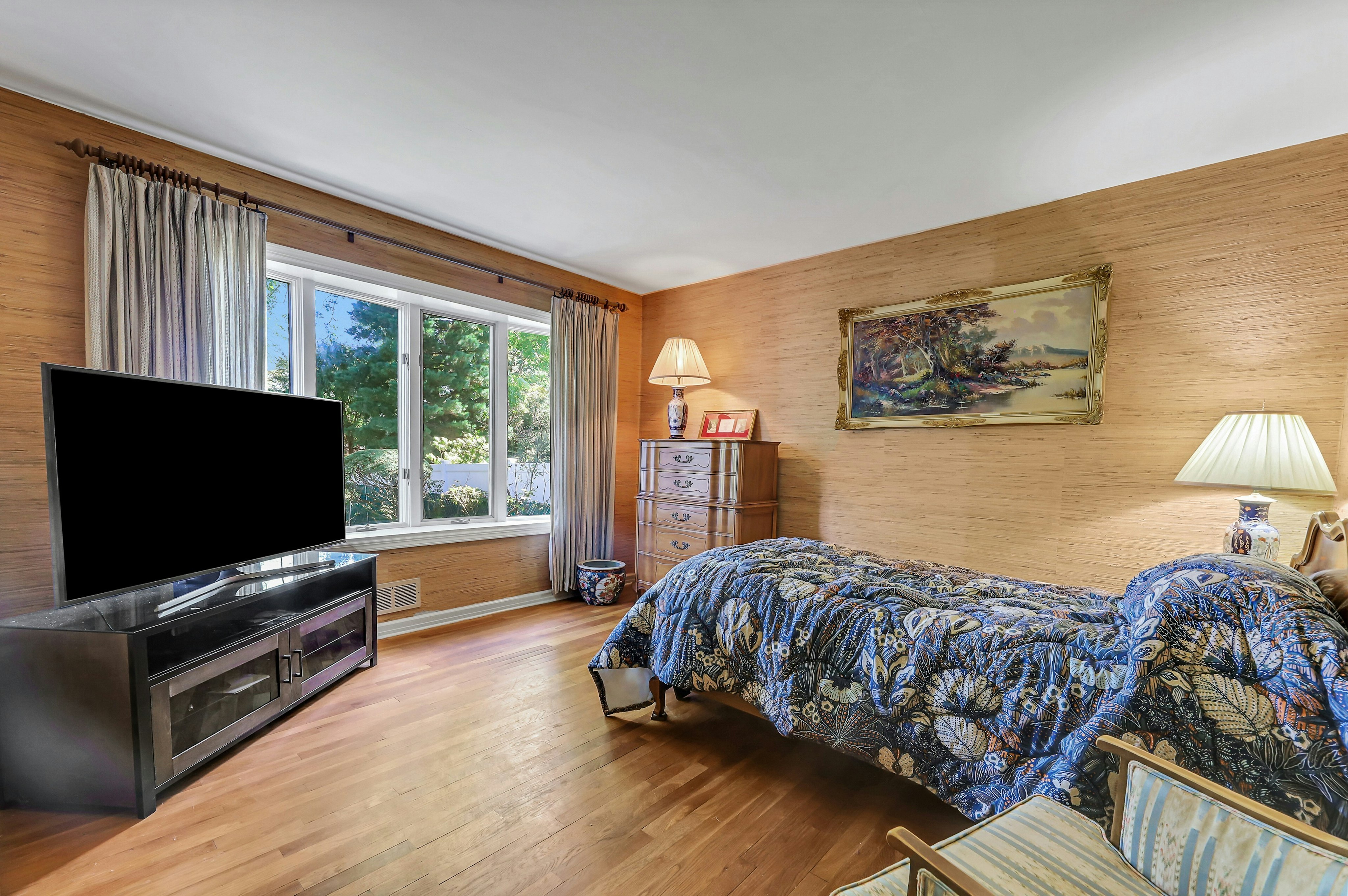 979 River Road 
