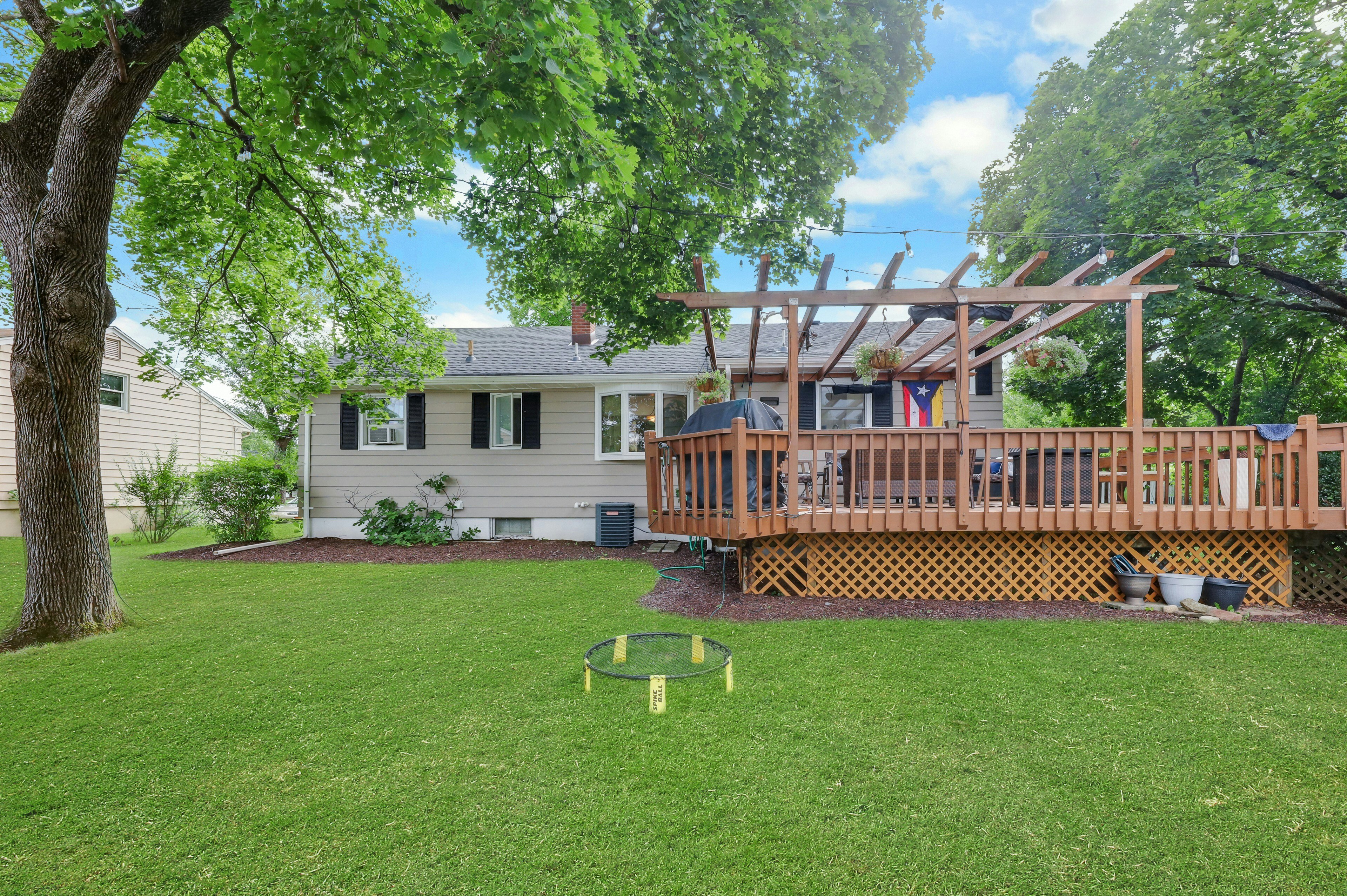 39-21 Knott Terrace 