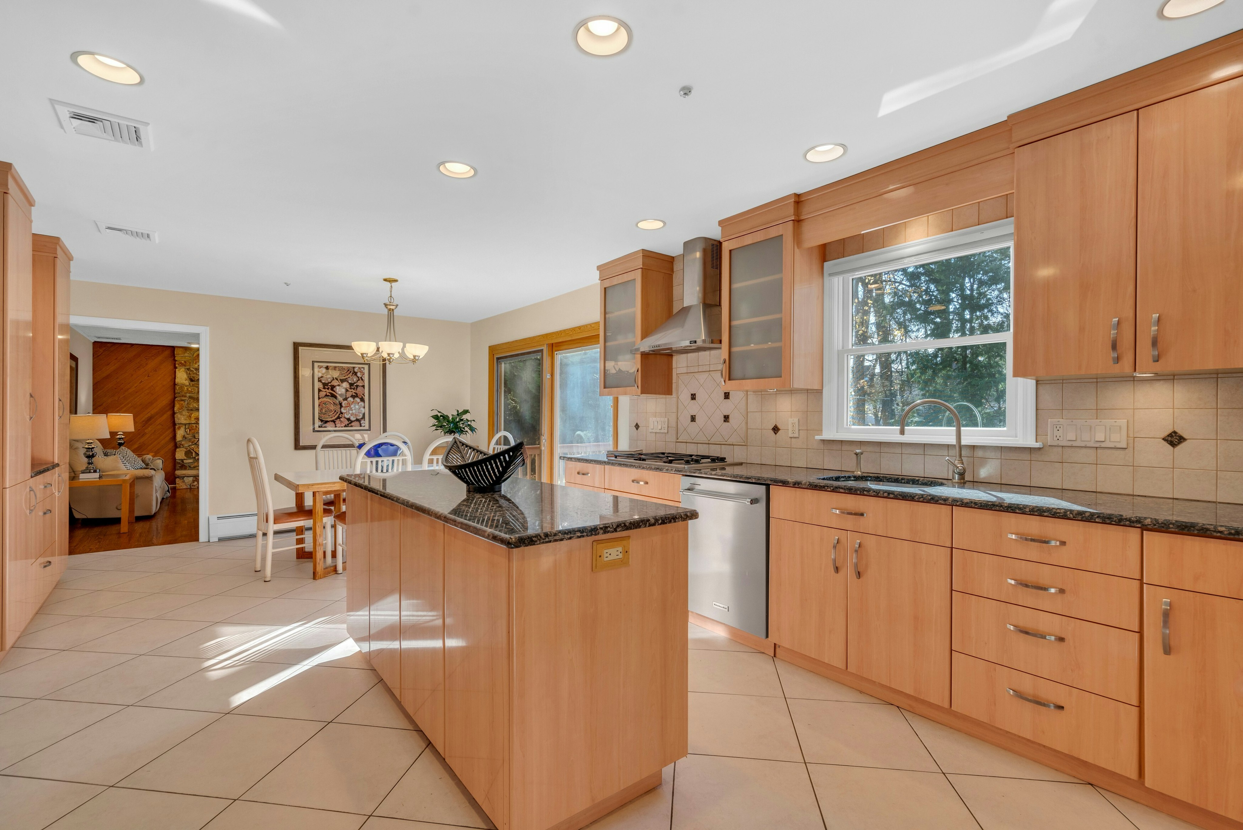 550 Westbrook Court 