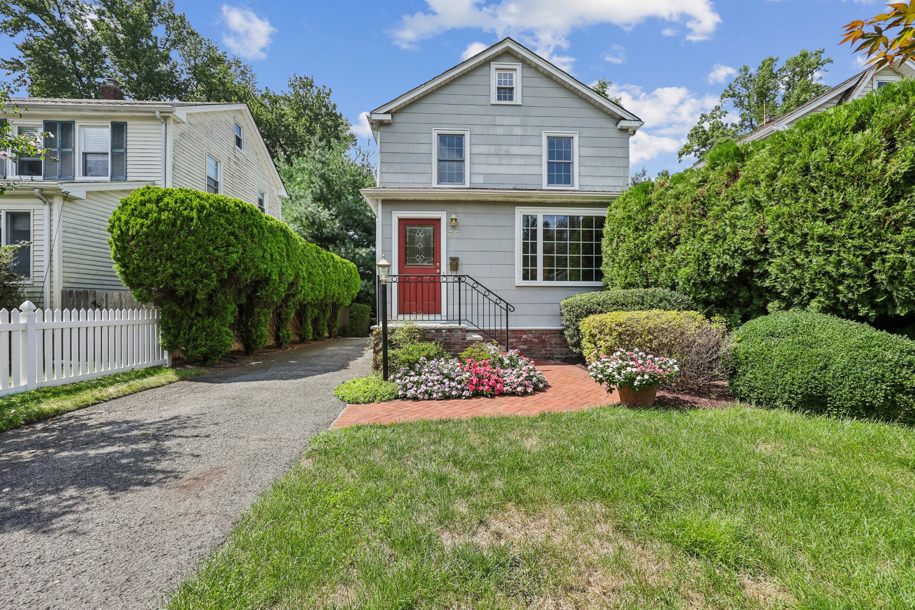 35 Jewett Avenue 