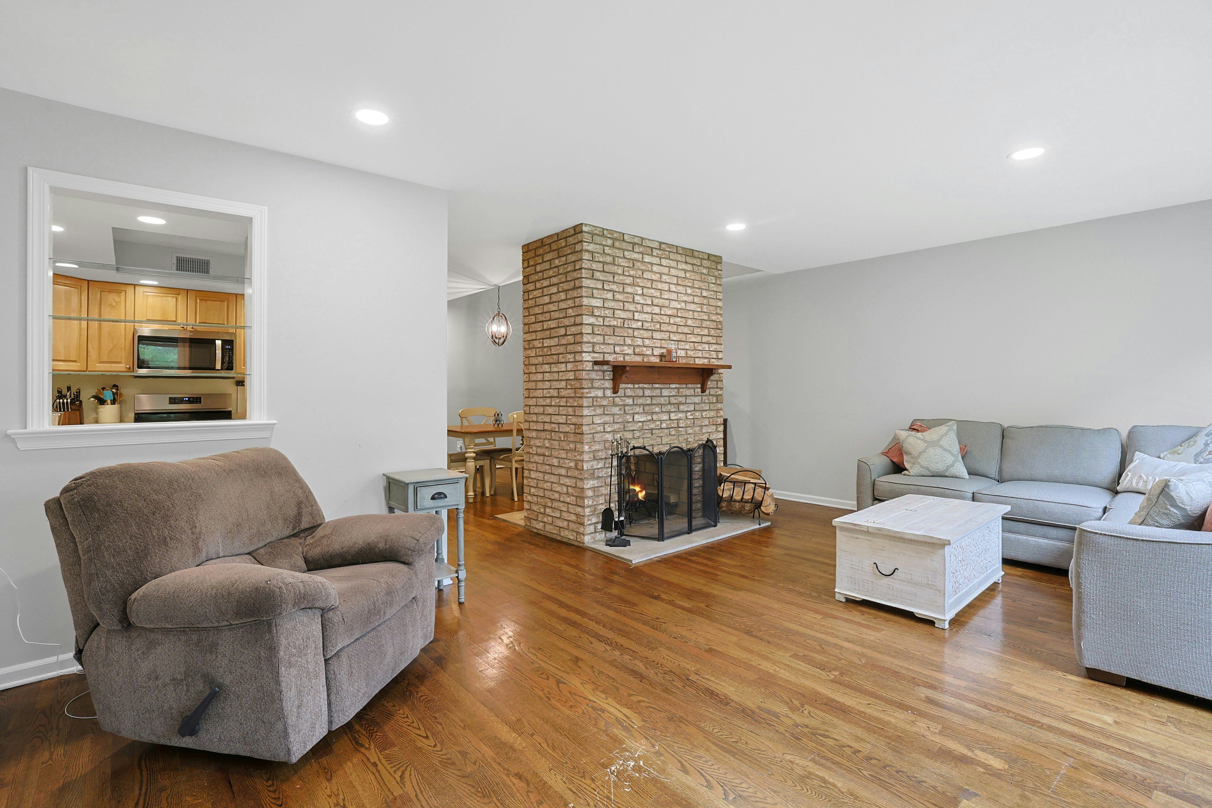 21 Whitman Lane 
