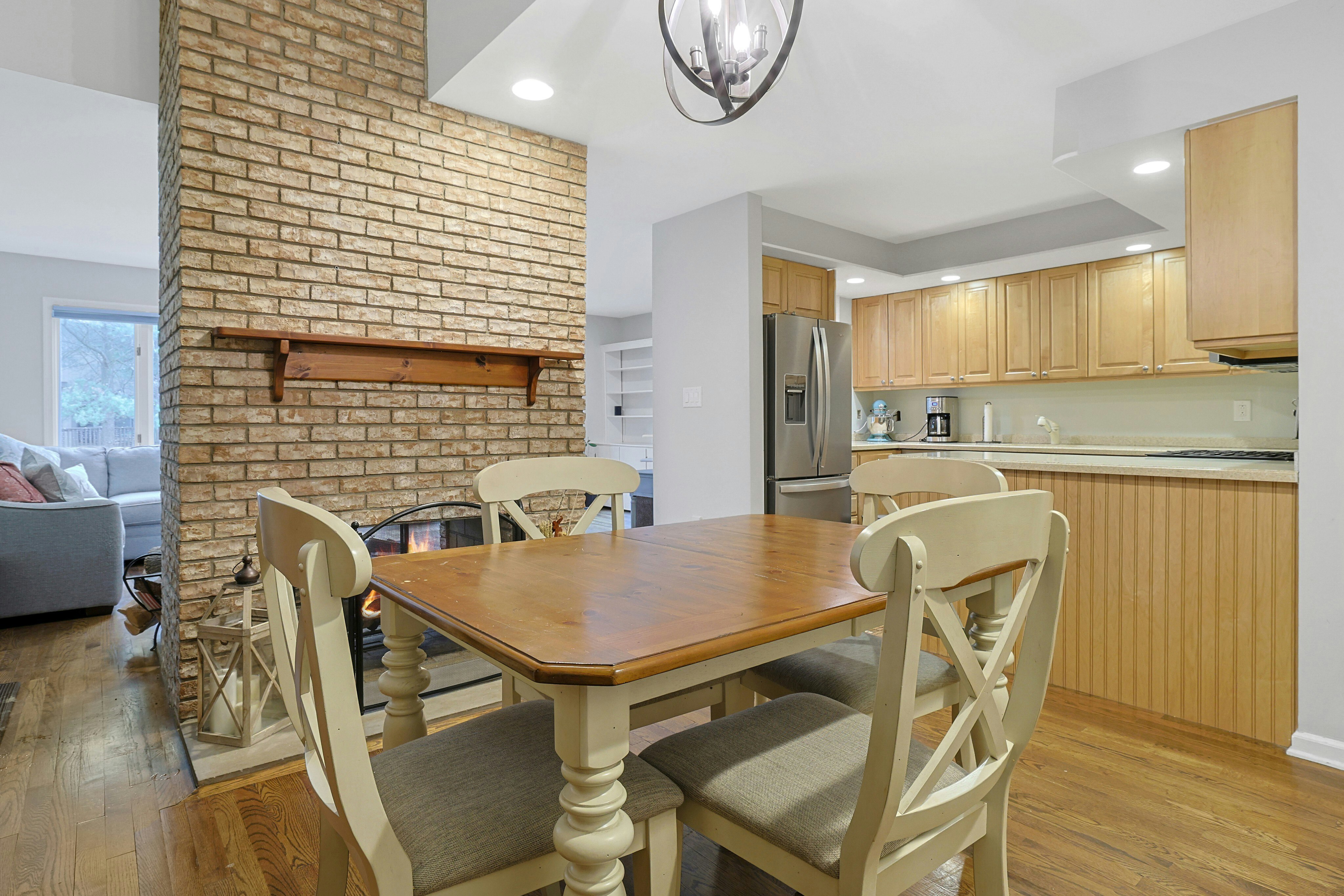 21 Whitman Lane 