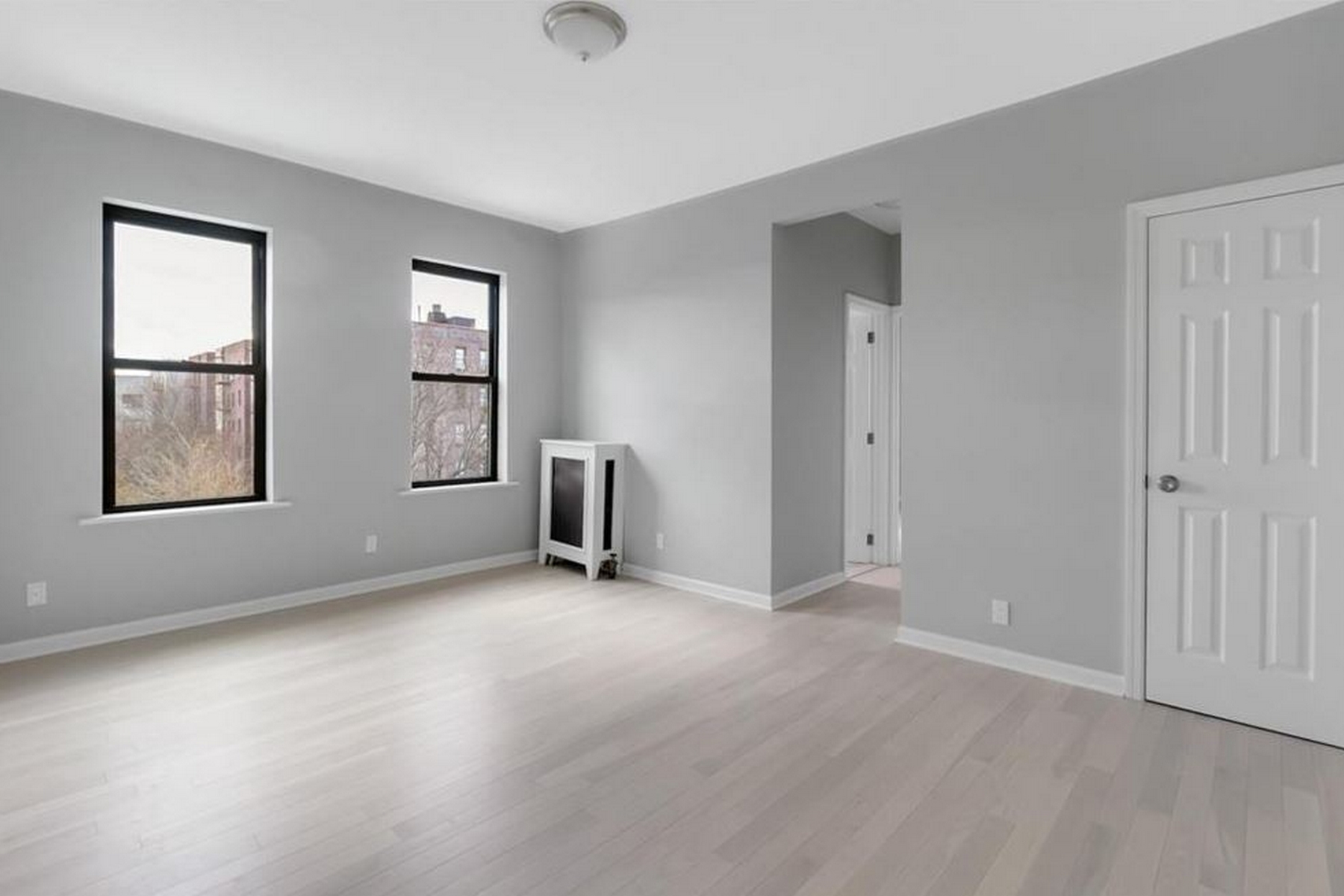 3279 Hull Avenue Unit# 21
