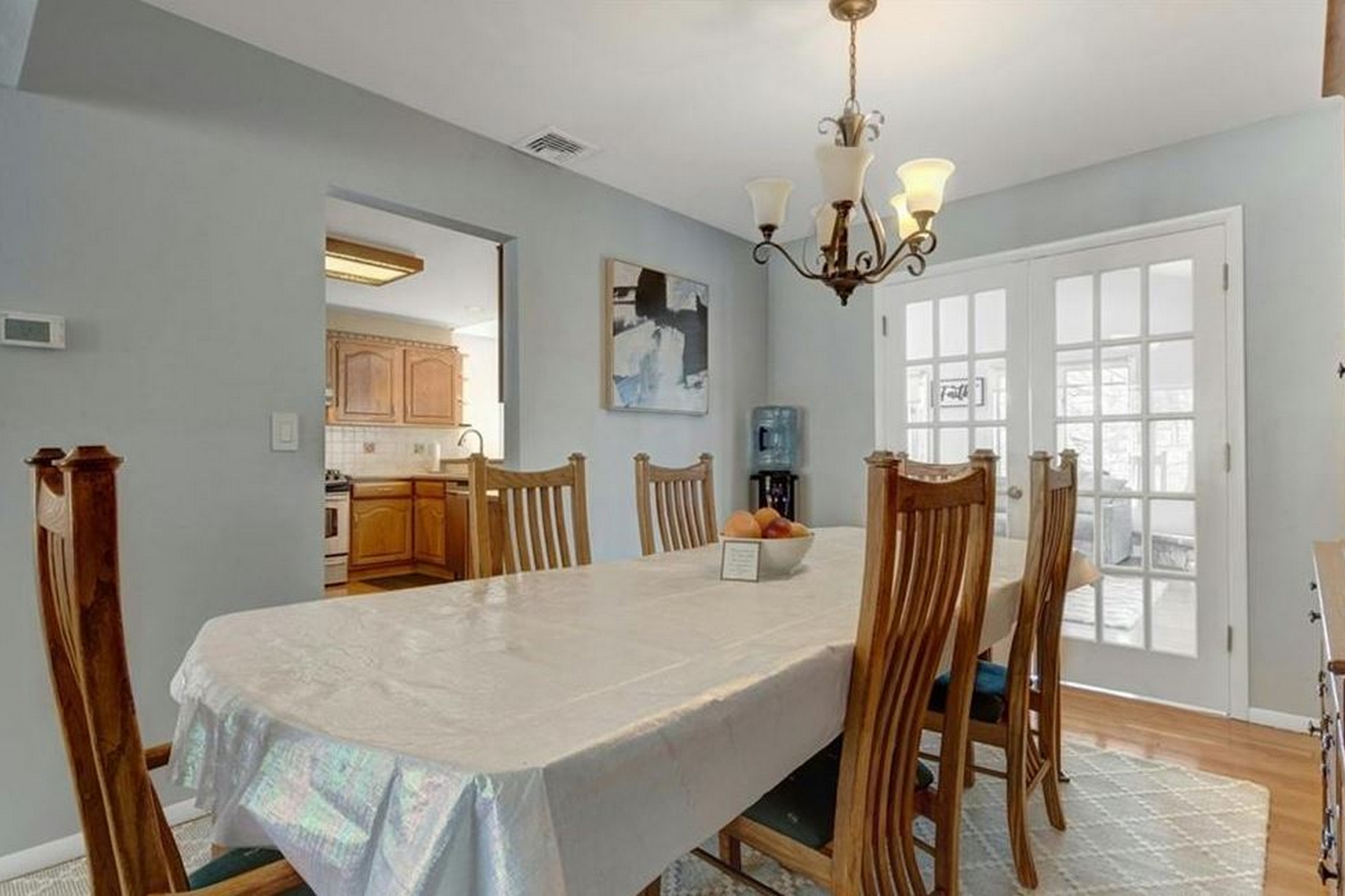 7 N Amundsen Lane