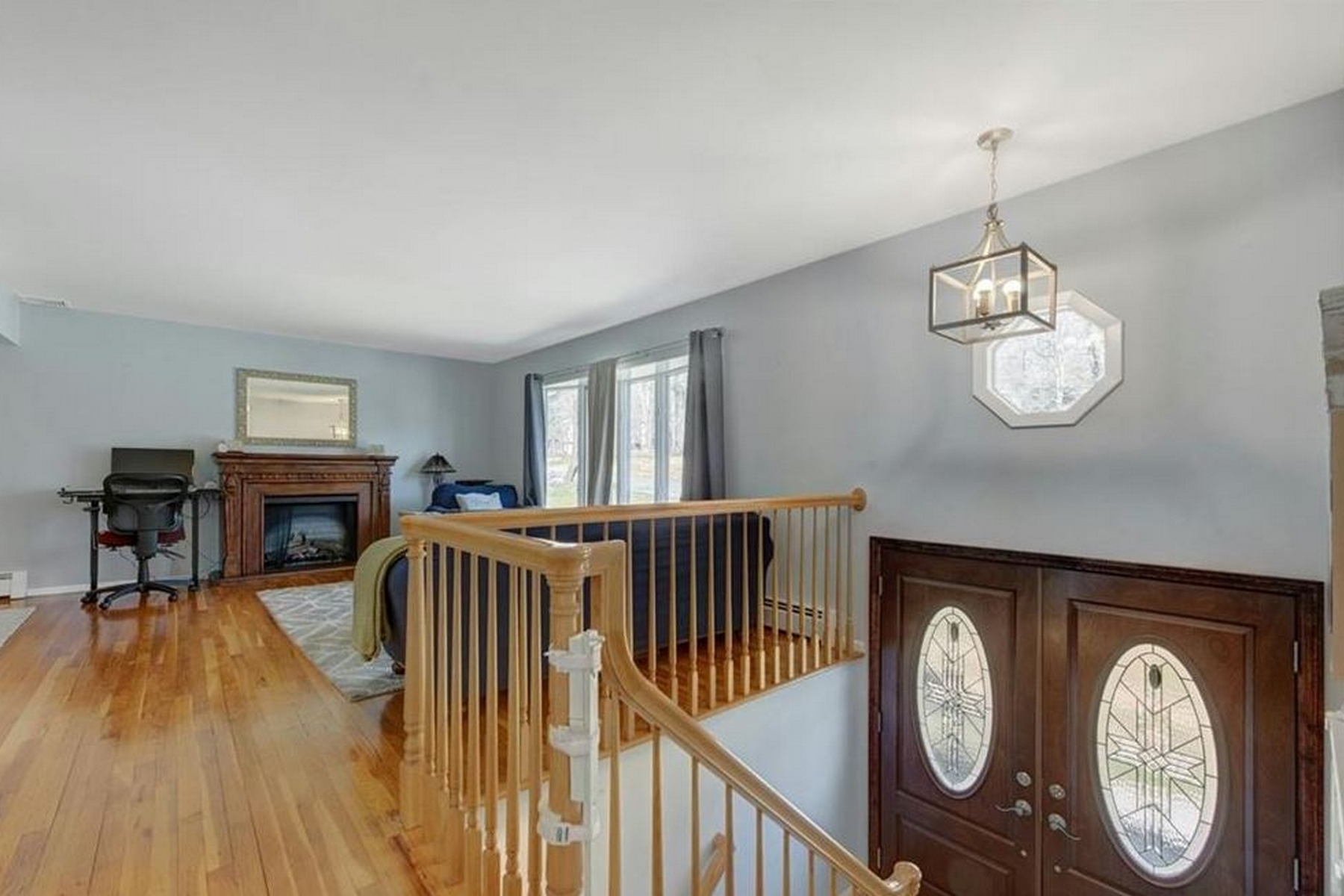 7 N Amundsen Lane