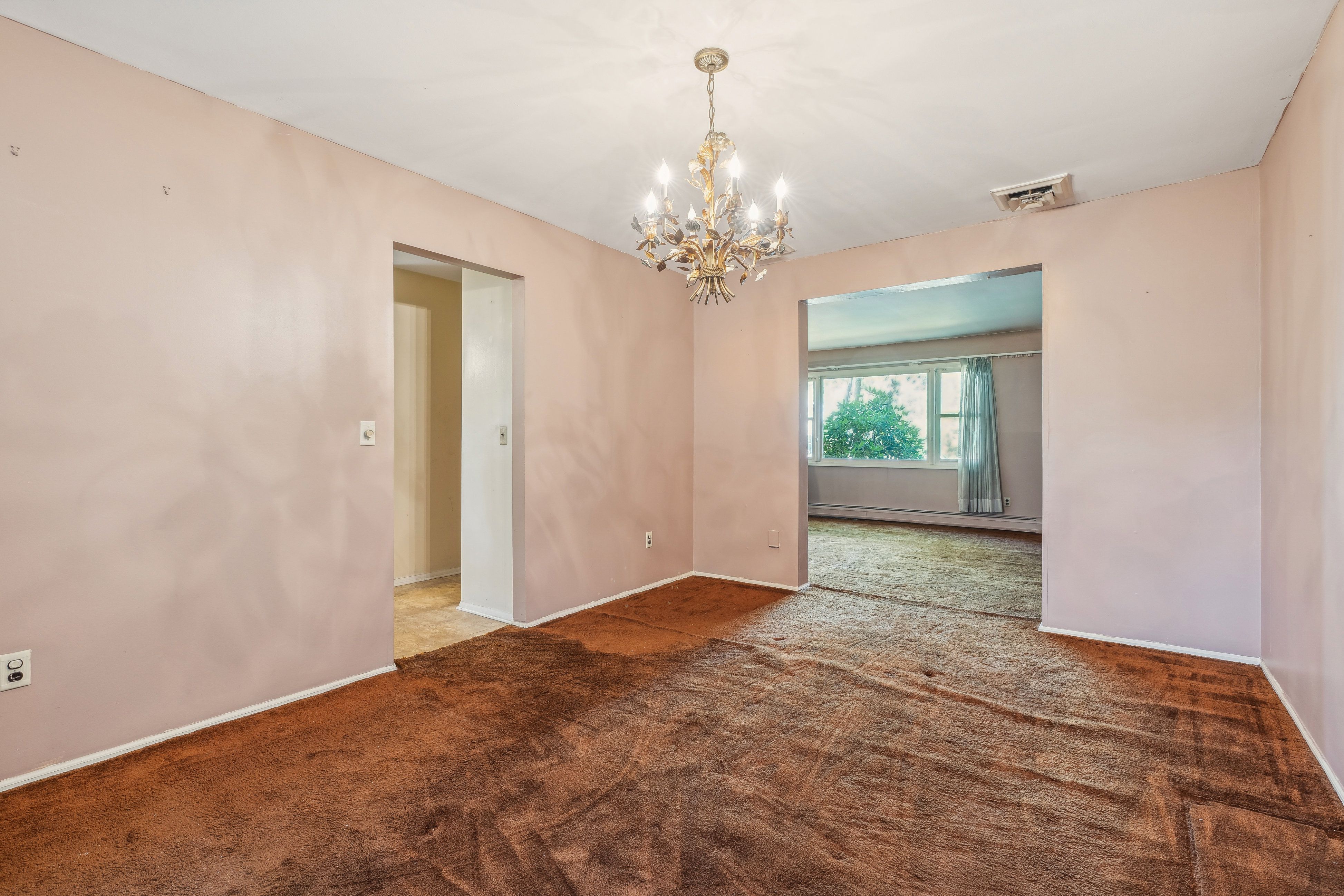 105 Renee Lane 