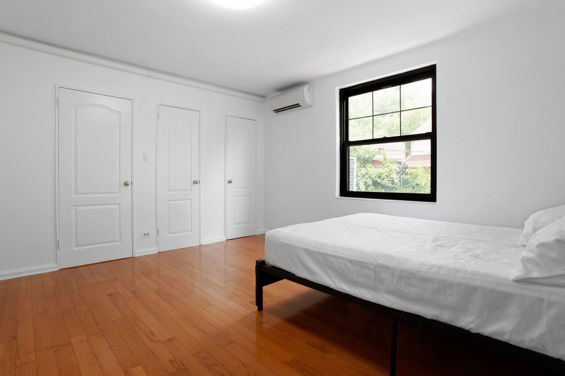 71-15 Park Drive E Unit# B