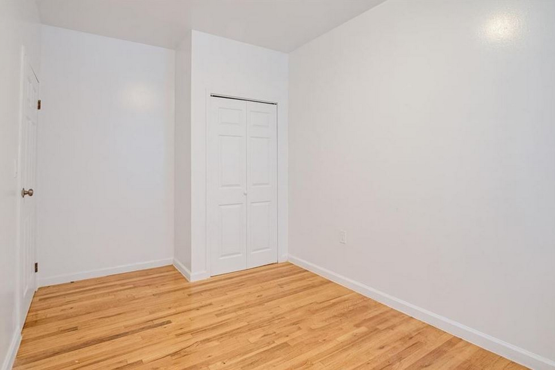 2410 Davidson Avenue Unit# B3