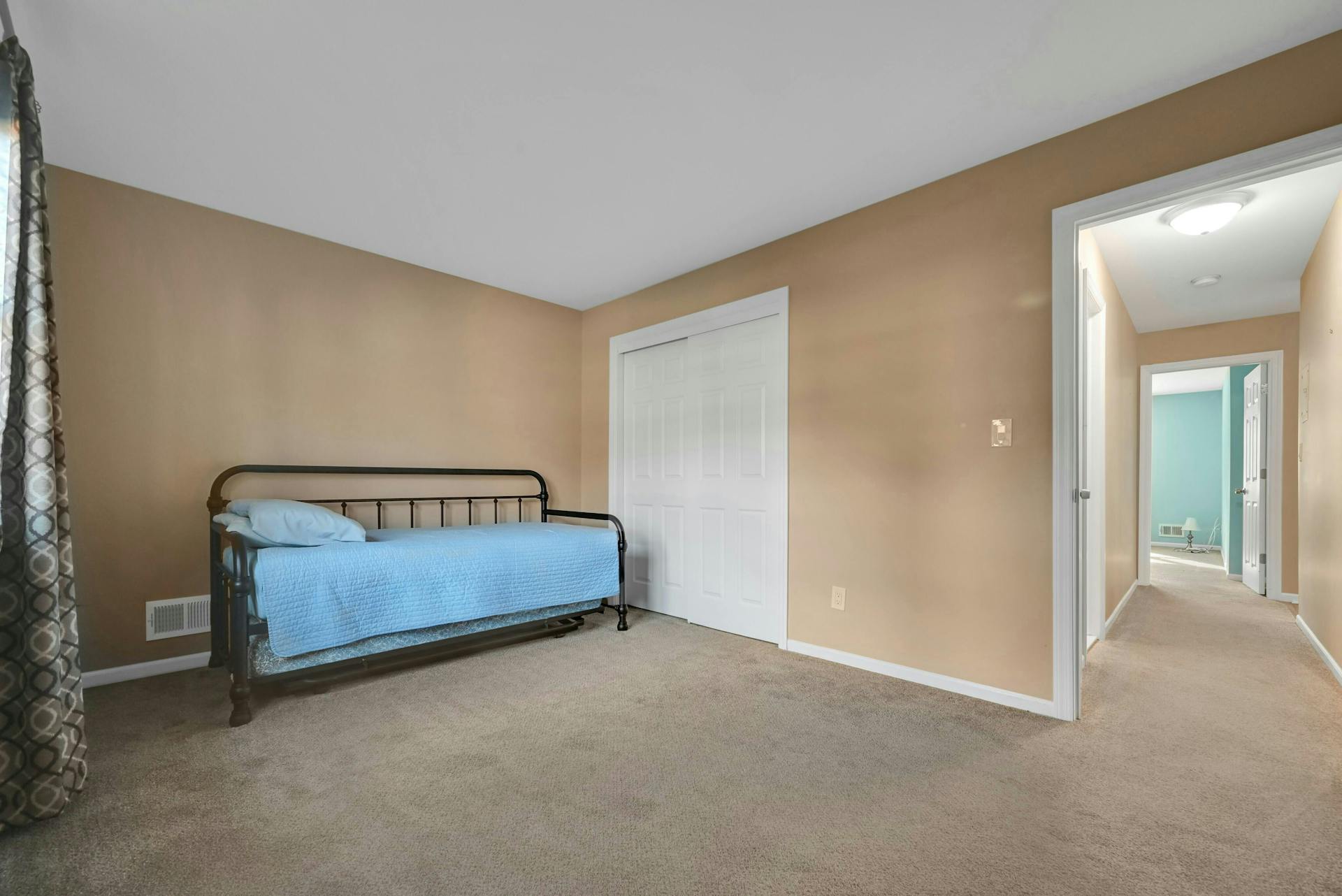 54 Milford Lane Unit# 2N