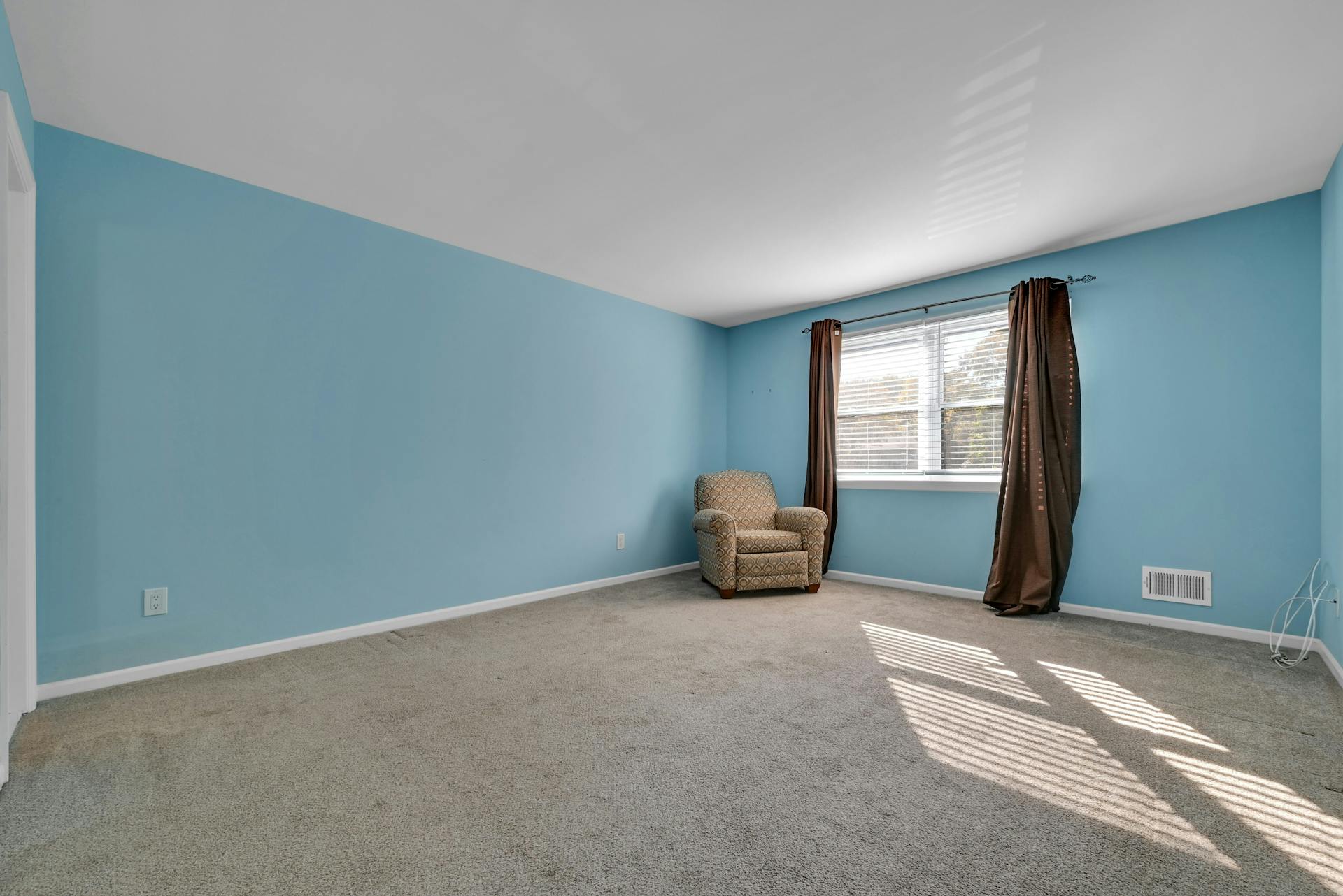 54 Milford Lane Unit# 2N